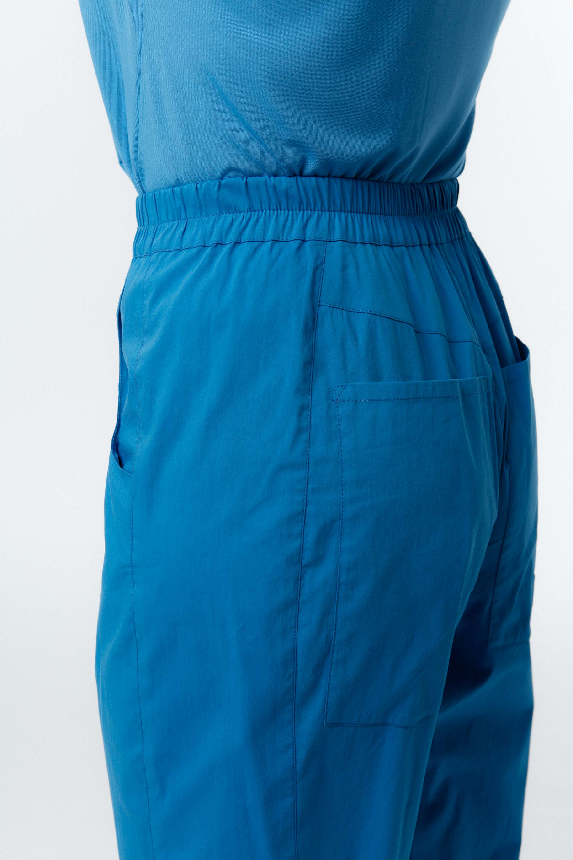 Брюки Бананы, эластичный хлопок  от Lesel (Лесель)! Заказывайте по ✆ 8 (800) 777 02 37