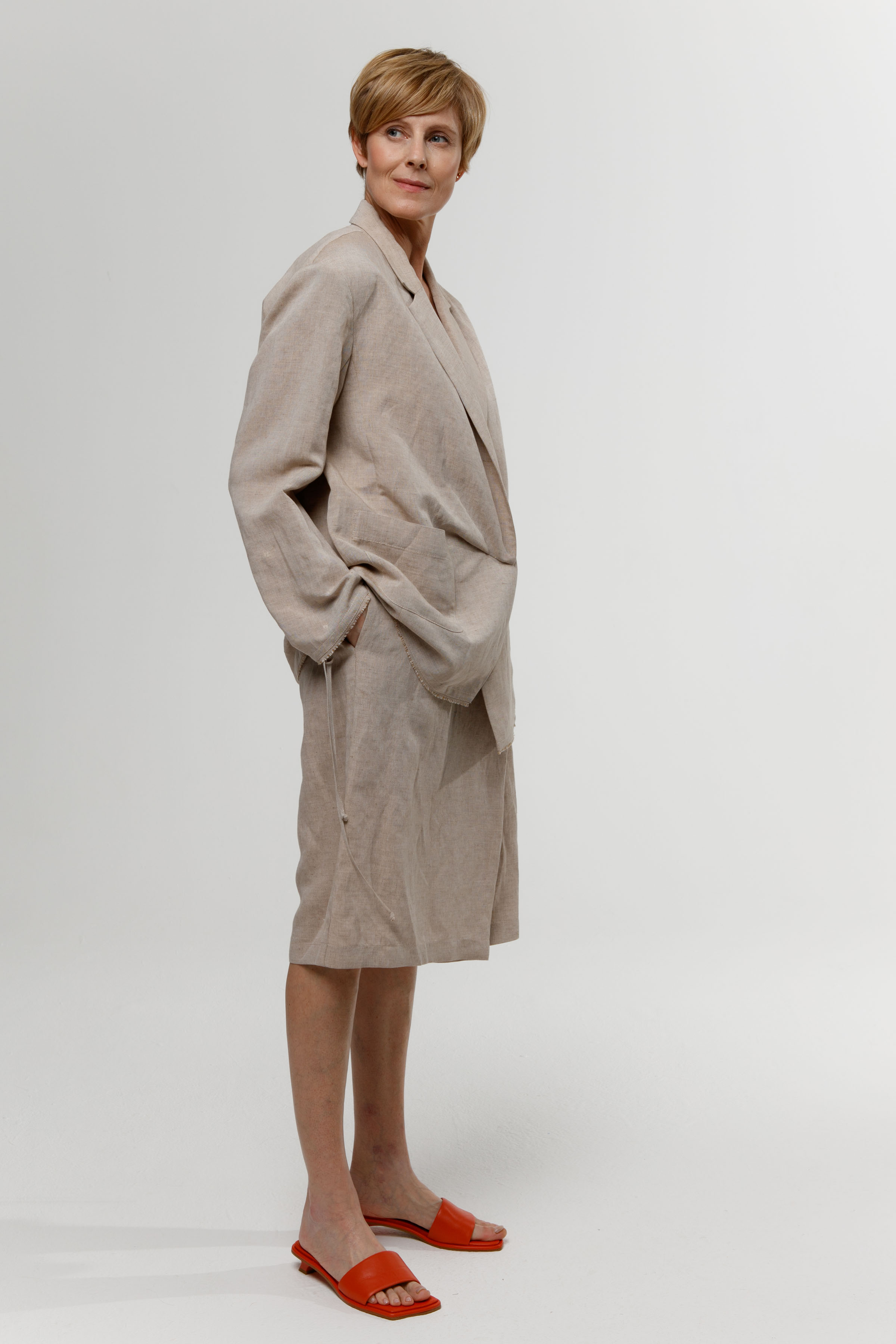 Брюки-юбка короткие, лён  от Lesel (Лесель)! Заказывайте по ✆ 8 (800) 777 02 37