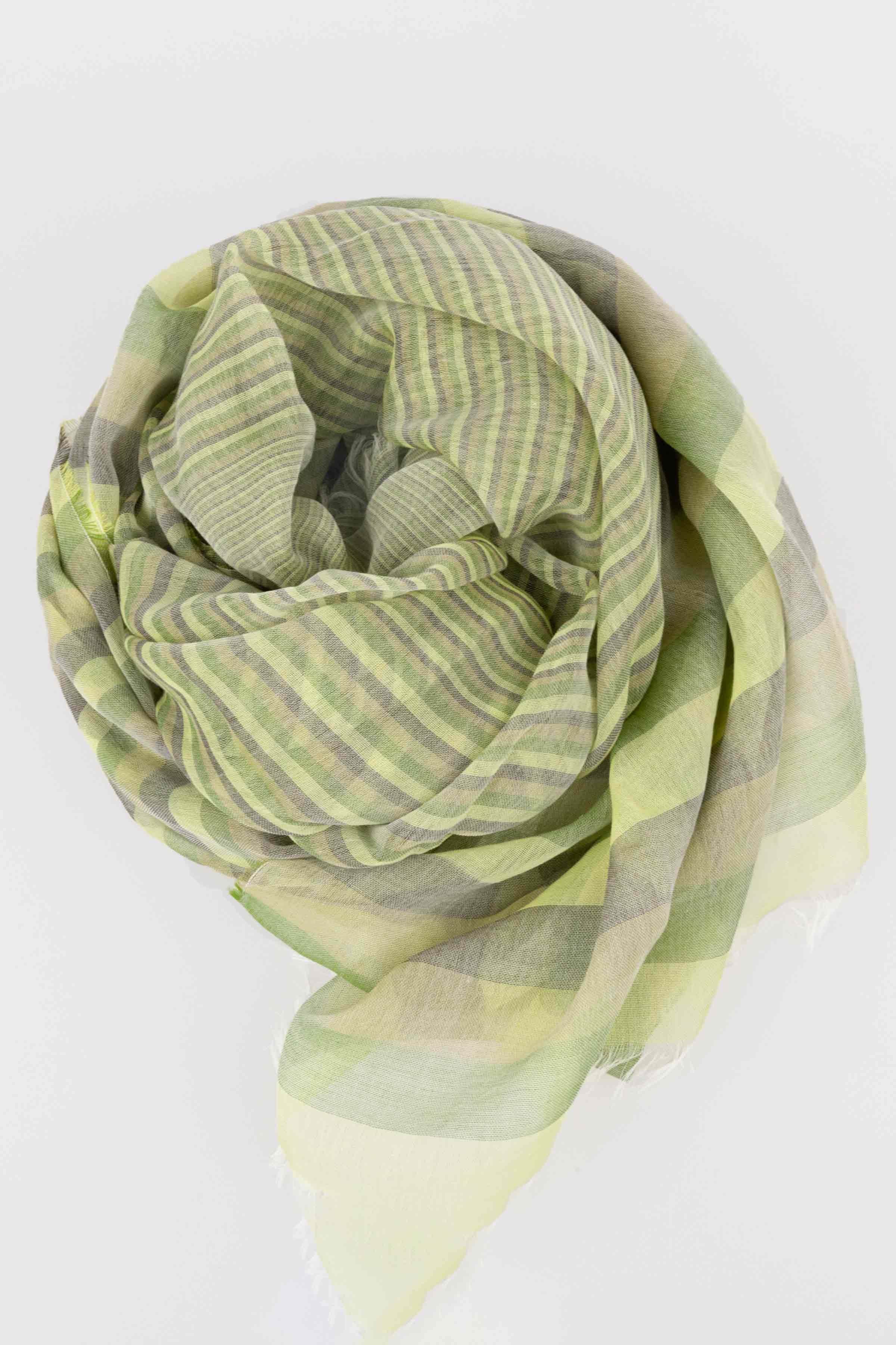 Палантин VETRO  59 Яркий лайм (citron vert vif) от Lesel (Лесель)! Заказывайте по ✆ 8 (800) 777 02 37