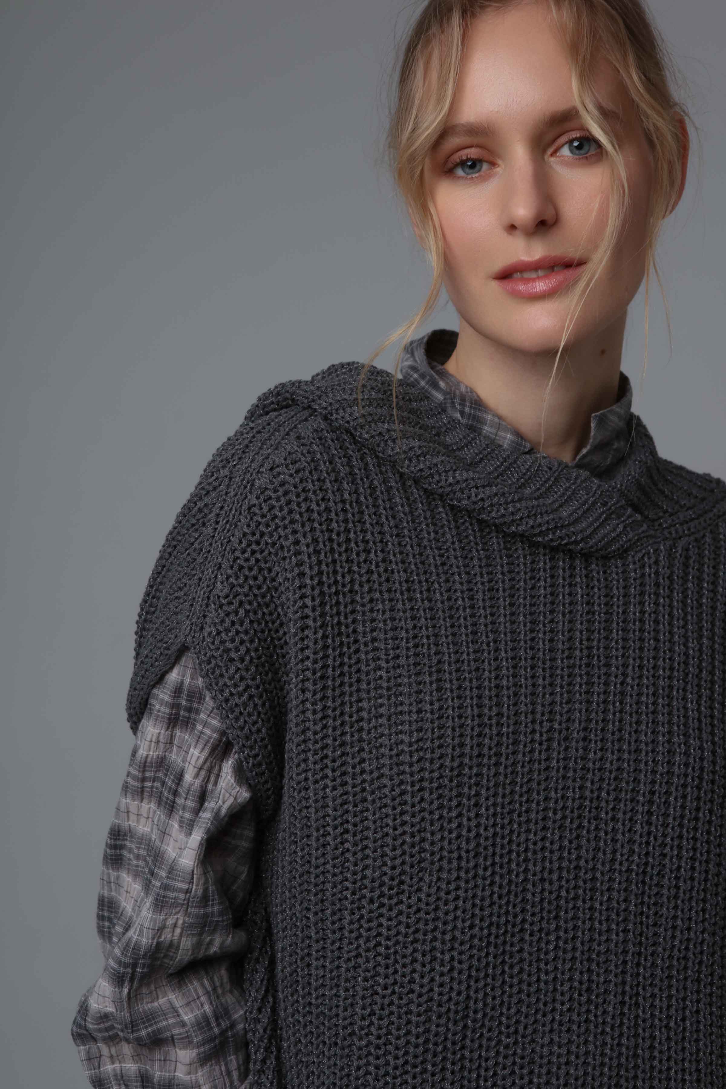 Жилет с капюшоном цельновяз  от Lesel (Лесель)! Заказывайте по ✆ 8 (800) 777 02 37