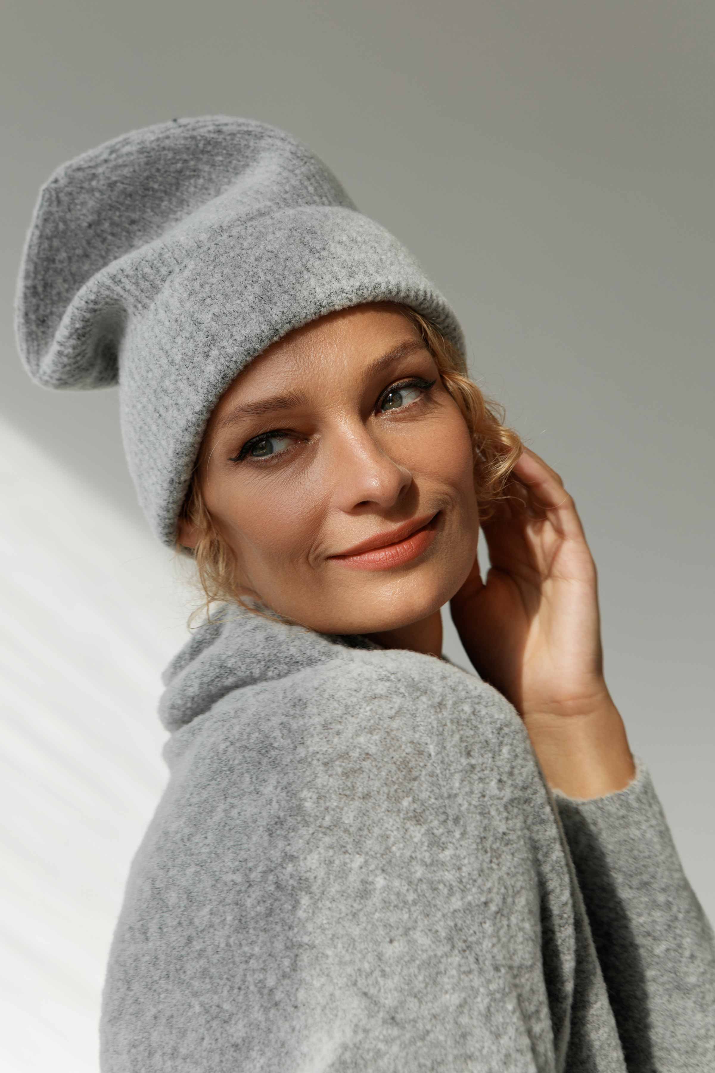 Шапка тонкая  резинка 15 Серый меланж (melange gris) от Lesel (Лесель)! Заказывайте по ✆ 8 (800) 777 02 37