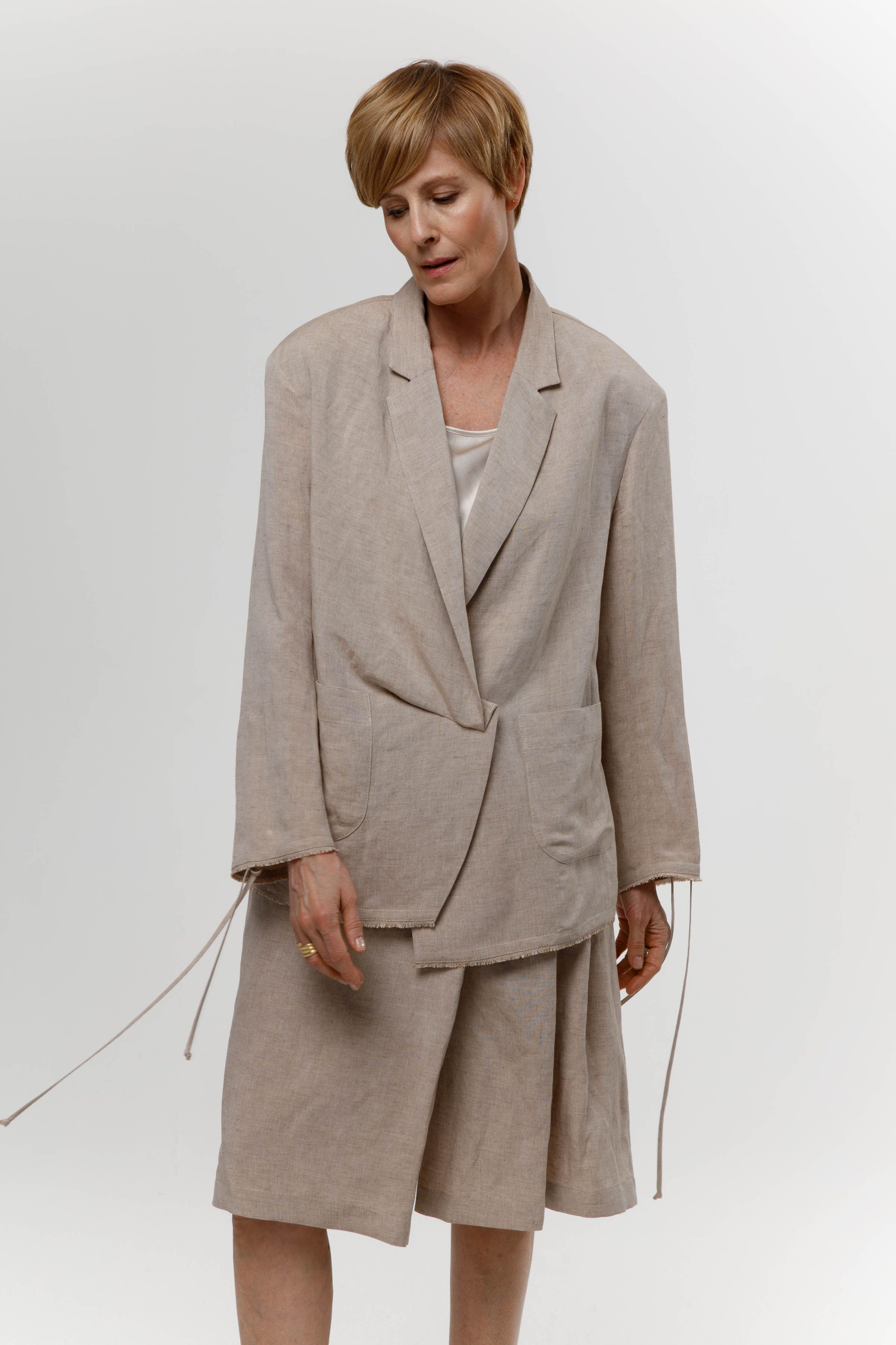 Брюки-юбка короткие, лён  от Lesel (Лесель)! Заказывайте по ✆ 8 (800) 777 02 37