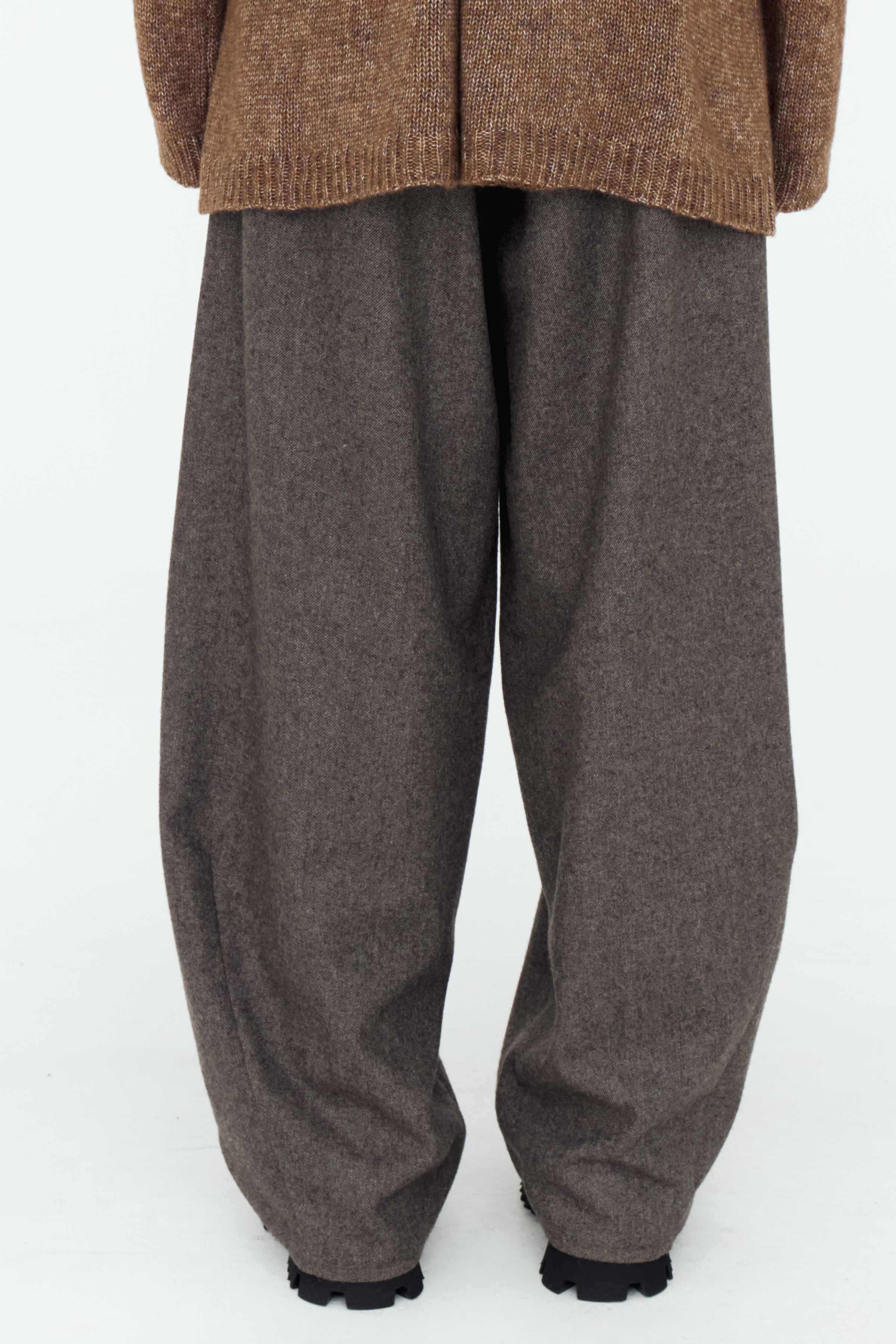 Брюки широкие бананы с кокеткой, шерсть, с подкладкой