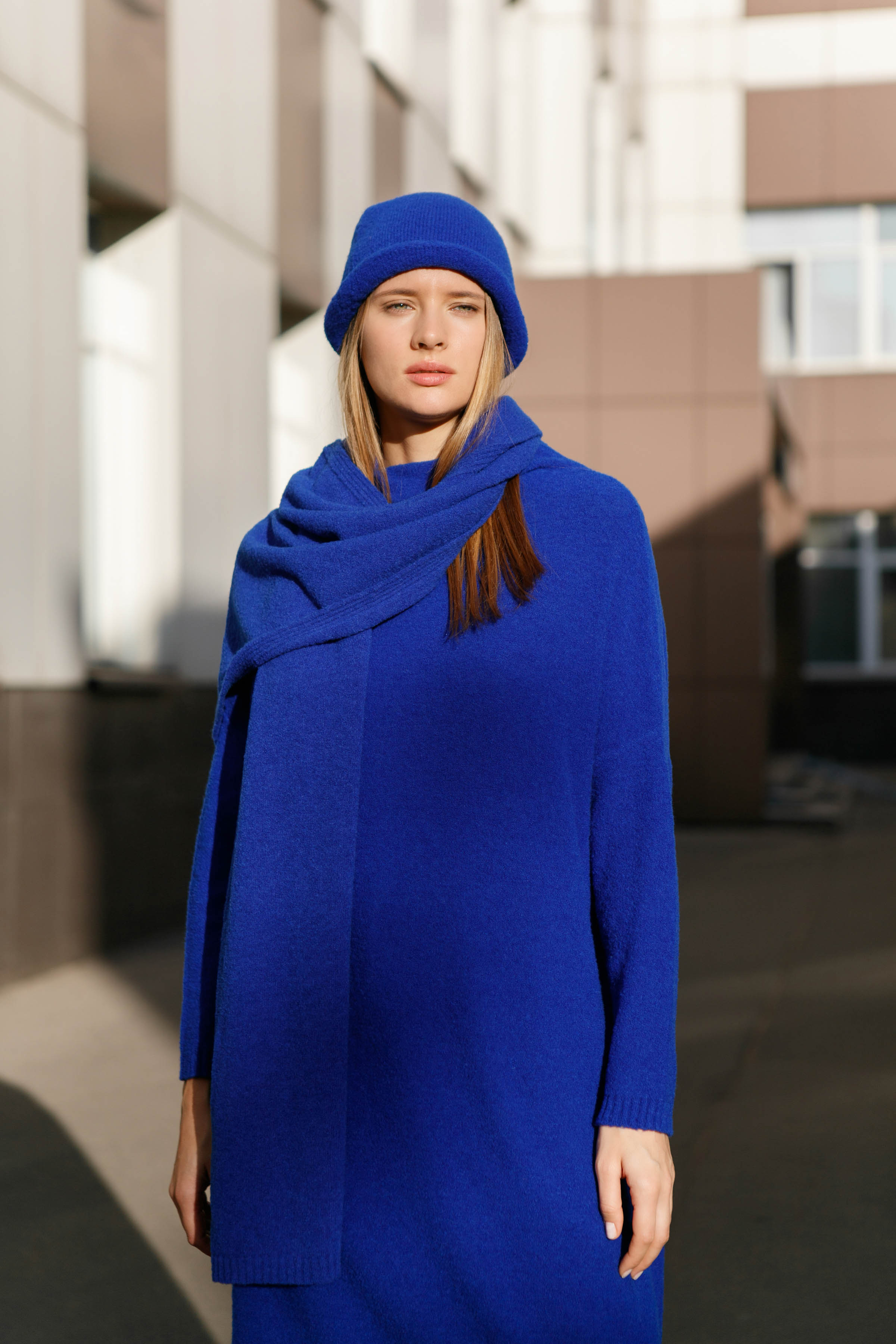 Шапка Компактная с руликом 36 Электрик (electrique) от Lesel (Лесель)! Заказывайте по ✆ 8 (800) 777 02 37