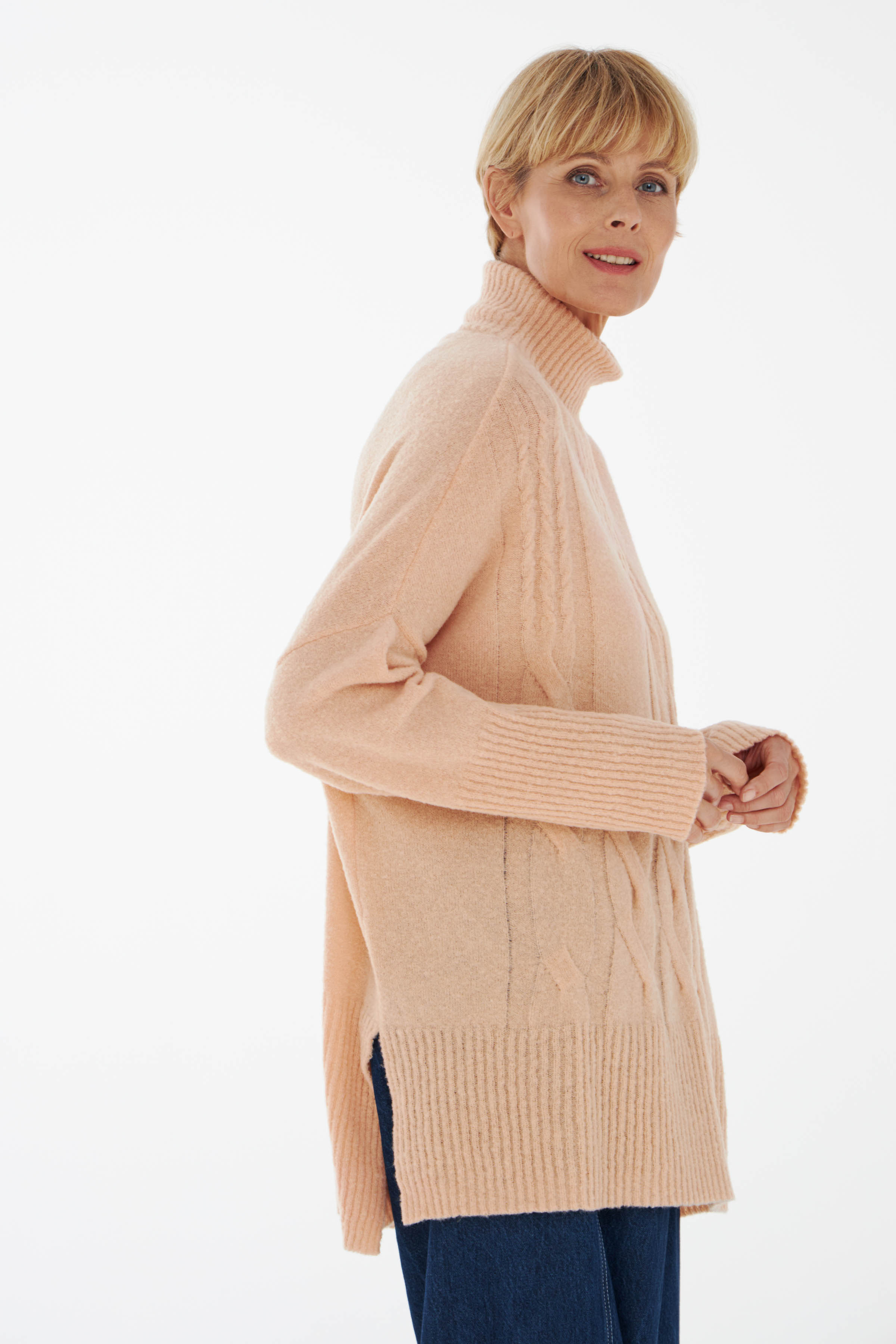 Джемпер Косы  от Lesel (Лесель)! Заказывайте по ✆ 8 (800) 777 02 37