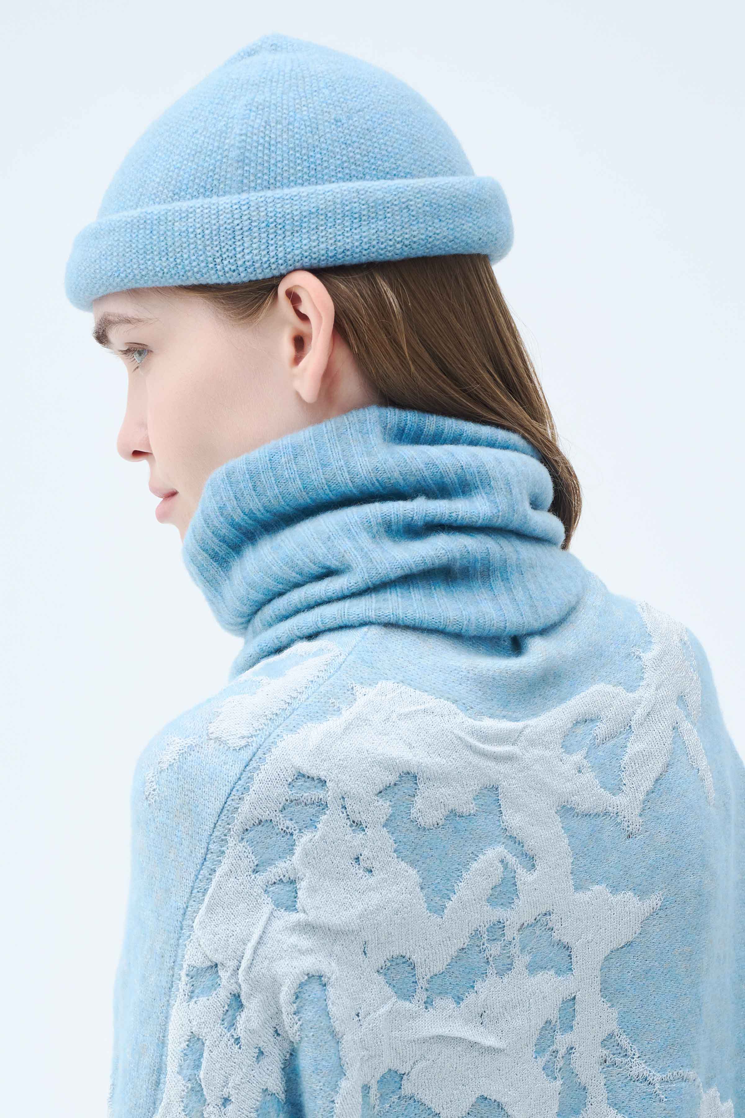 Снуд Резинка 34 Голубой лед (glace bleue) от Lesel (Лесель)! Заказывайте по ✆ 8 (800) 777 02 37