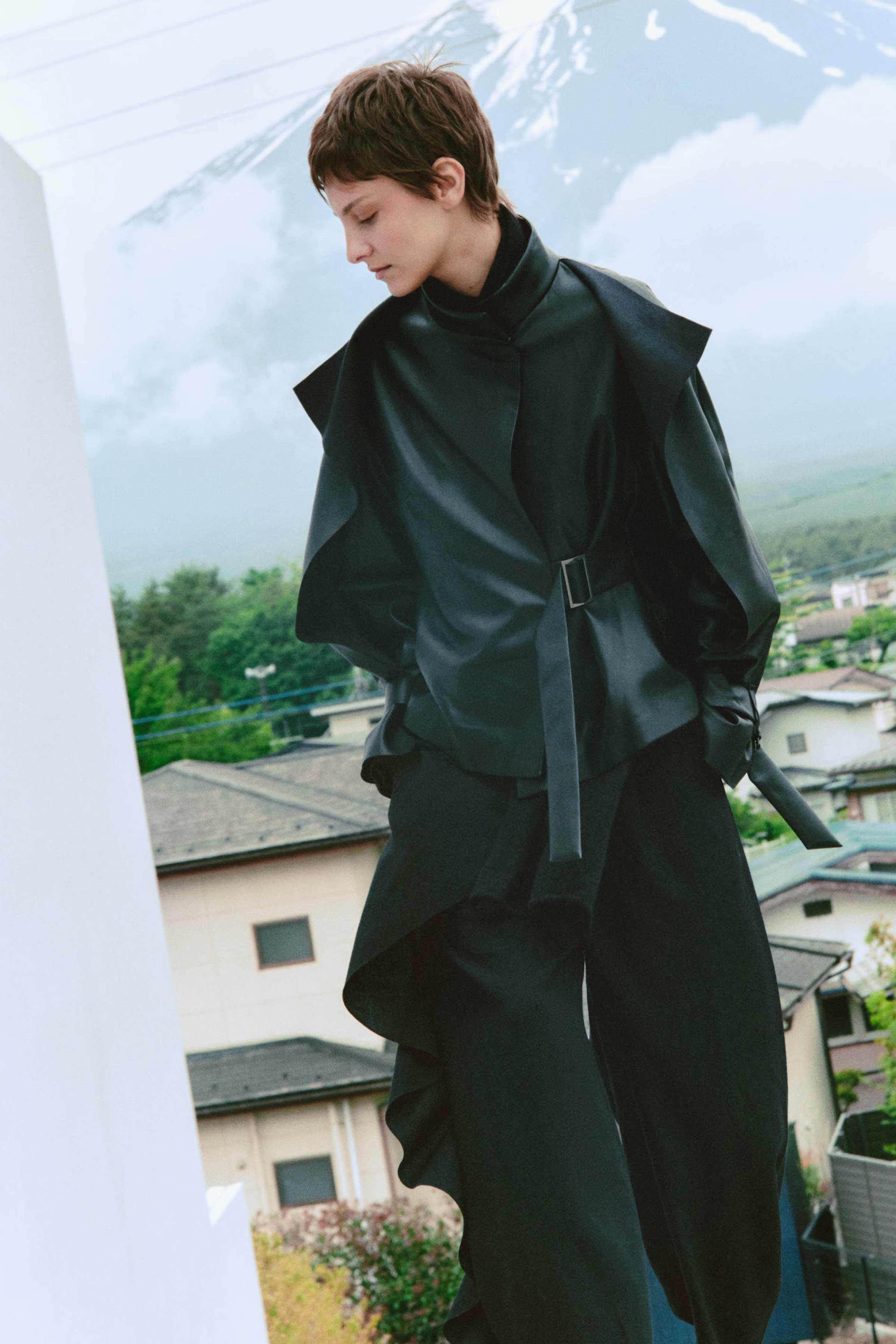 Брюки с воланом, тонкая шерсть