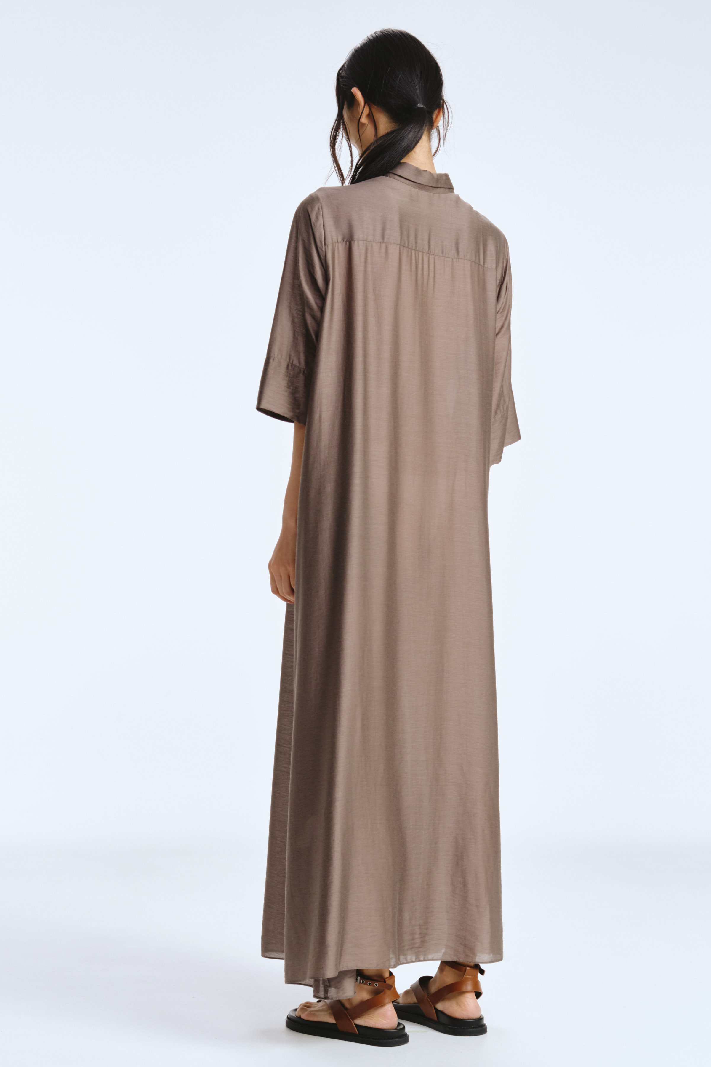 Платье рубашка с защипами