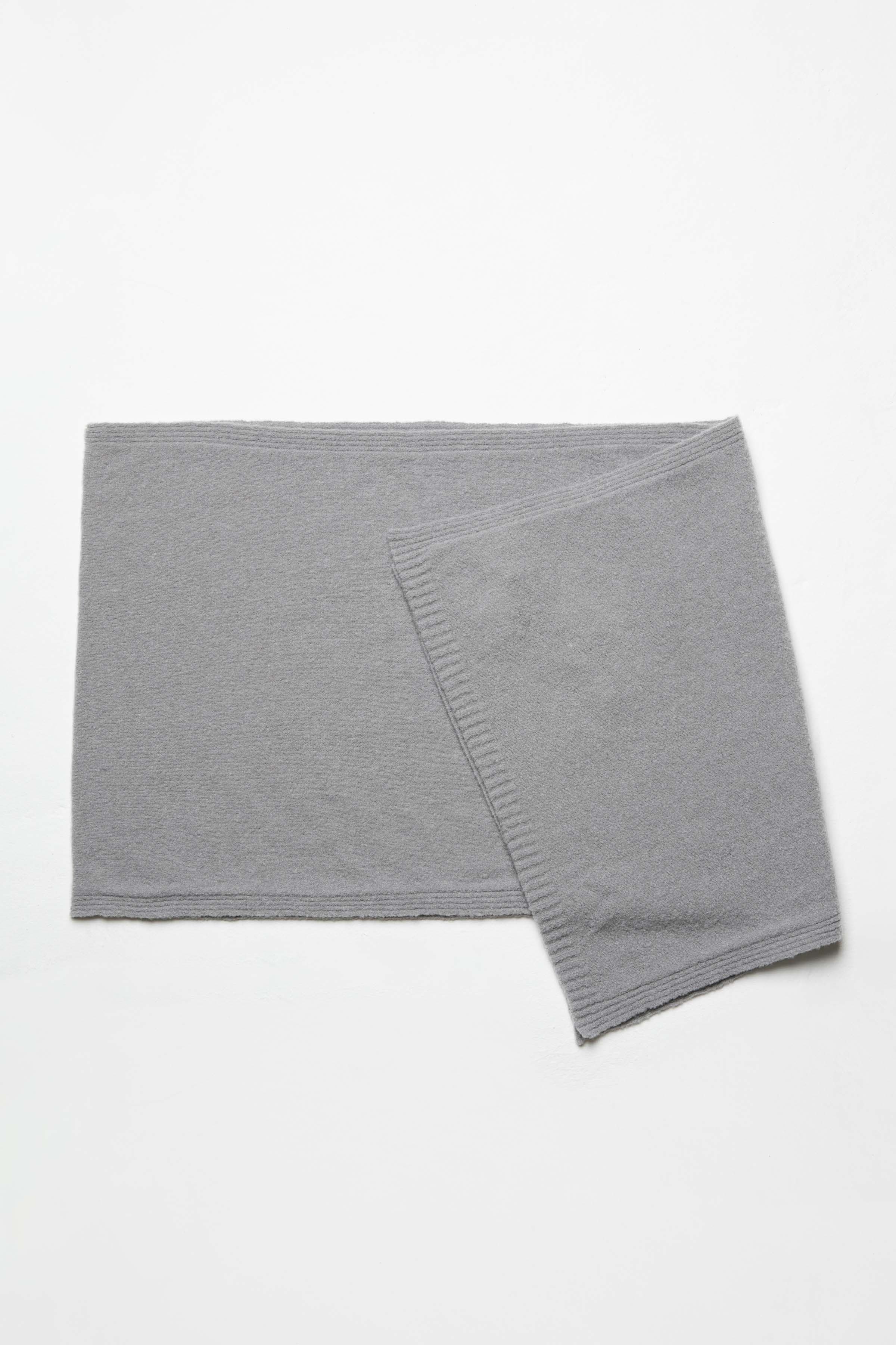 Шарф Однотон 10 Серый (grise), 76 Орех (noisette), 00 Черный (noir) от Lesel (Лесель)! Заказывайте по ✆ 8 (800) 777 02 37