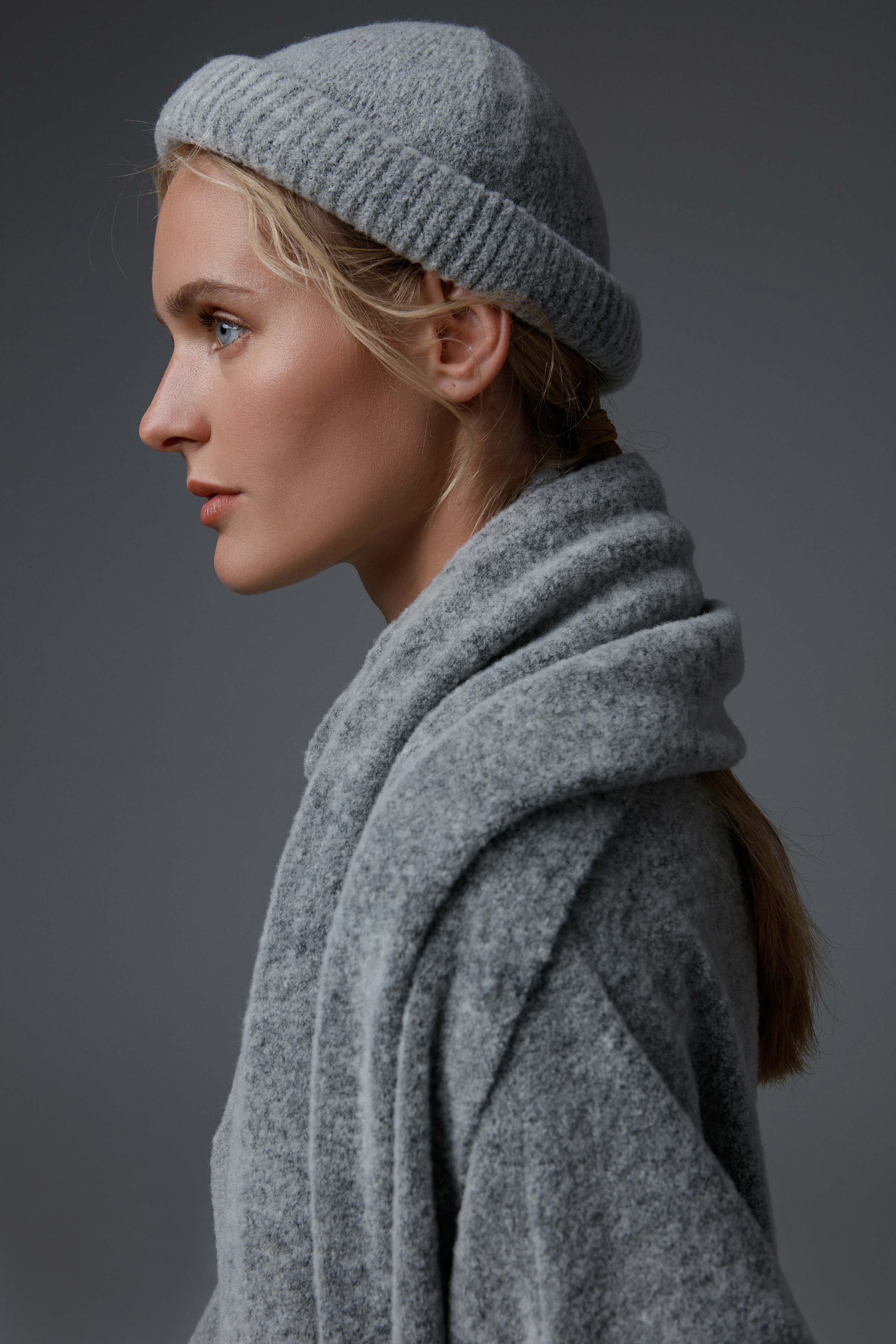 Шапка Компактная 15 Серый меланж (melange gris) от Lesel (Лесель)! Заказывайте по ✆ 8 (800) 777 02 37