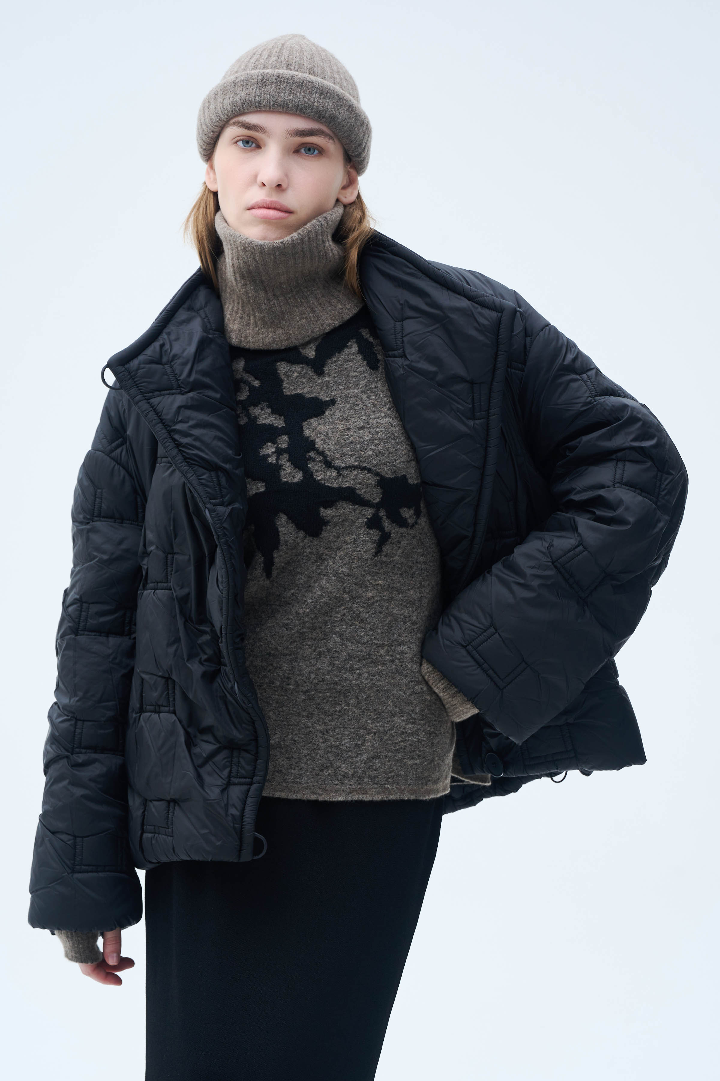 Куртка стежка лого, средняя 00 Черный (noir), 74 Тень (ombre) от Lesel (Лесель)! Заказывайте по ✆ 8 (800) 777 02 37