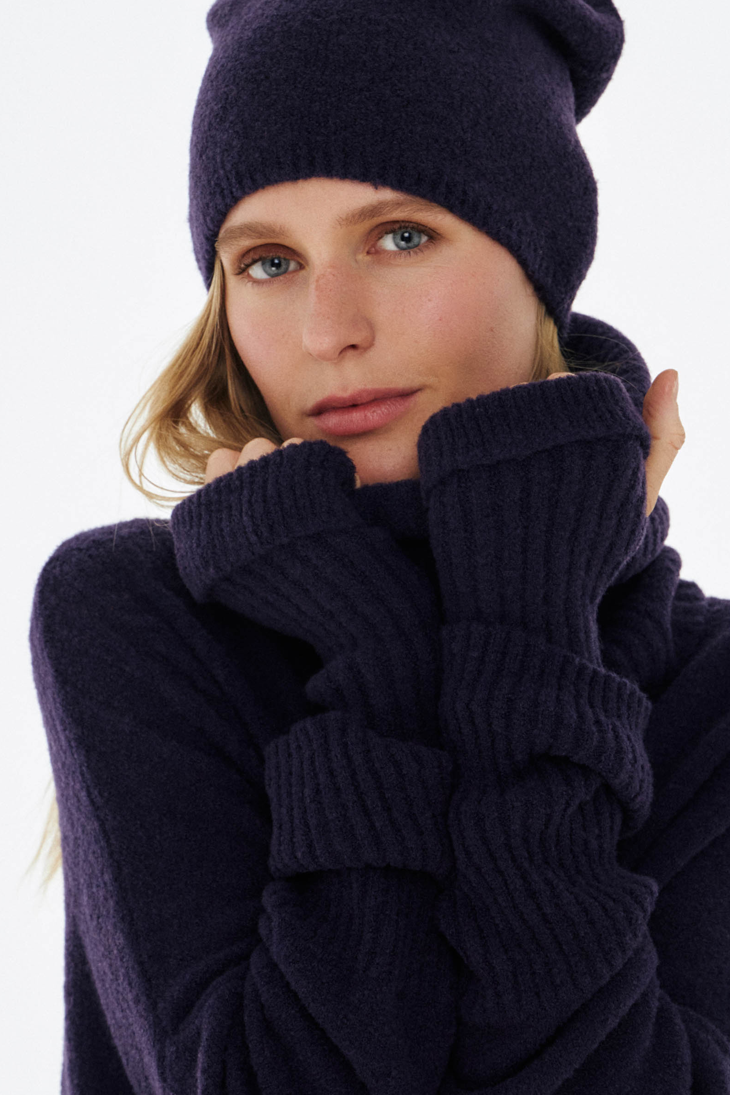 Митенки 31 Фиолетовый (violet) от Lesel (Лесель)! Заказывайте по ✆ 8 (800) 777 02 37