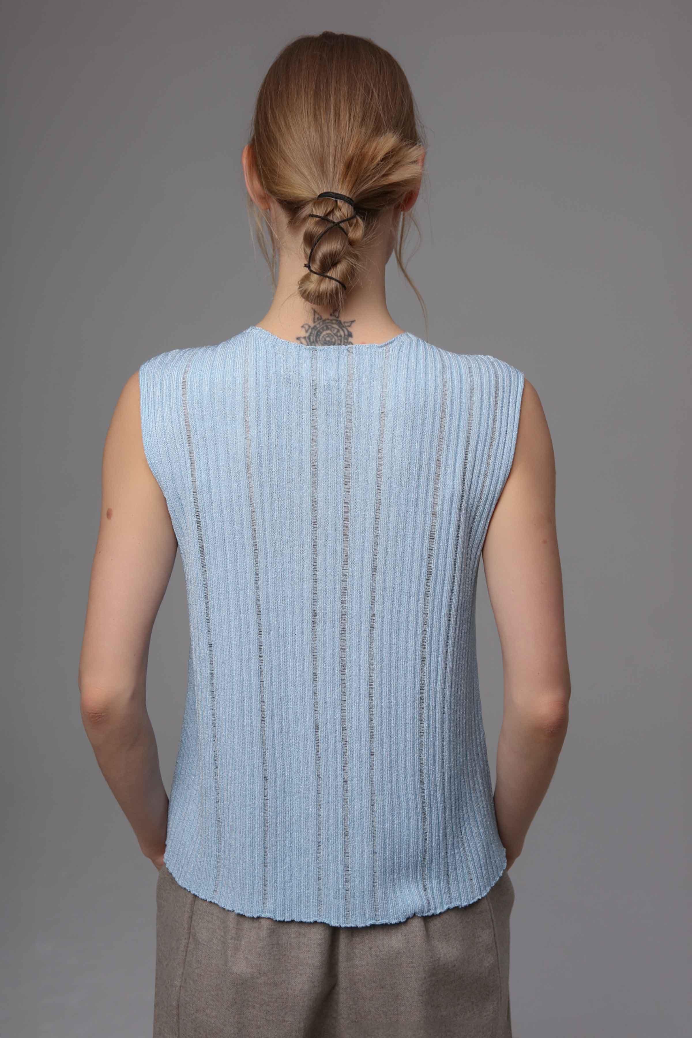 Топ Безрукавка Ластичная 34 Голубой лед (glace bleue) от Lesel (Лесель)! Заказывайте по ✆ 8 (800) 777 02 37