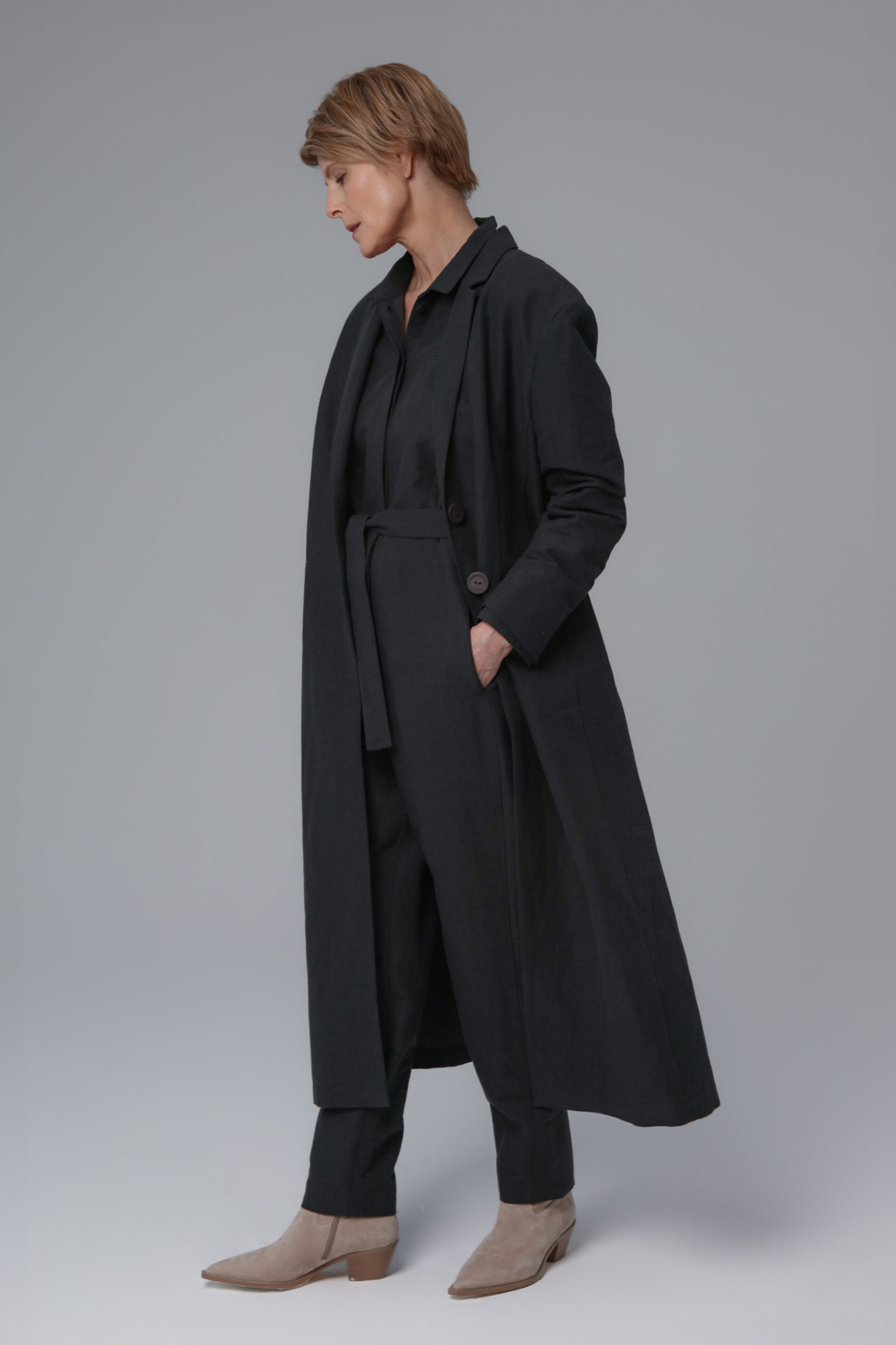 Сюртук На 2 пуговицы 11 Антрацит (anthracite) от Lesel (Лесель)! Заказывайте по ✆ 8 (800) 777 02 37