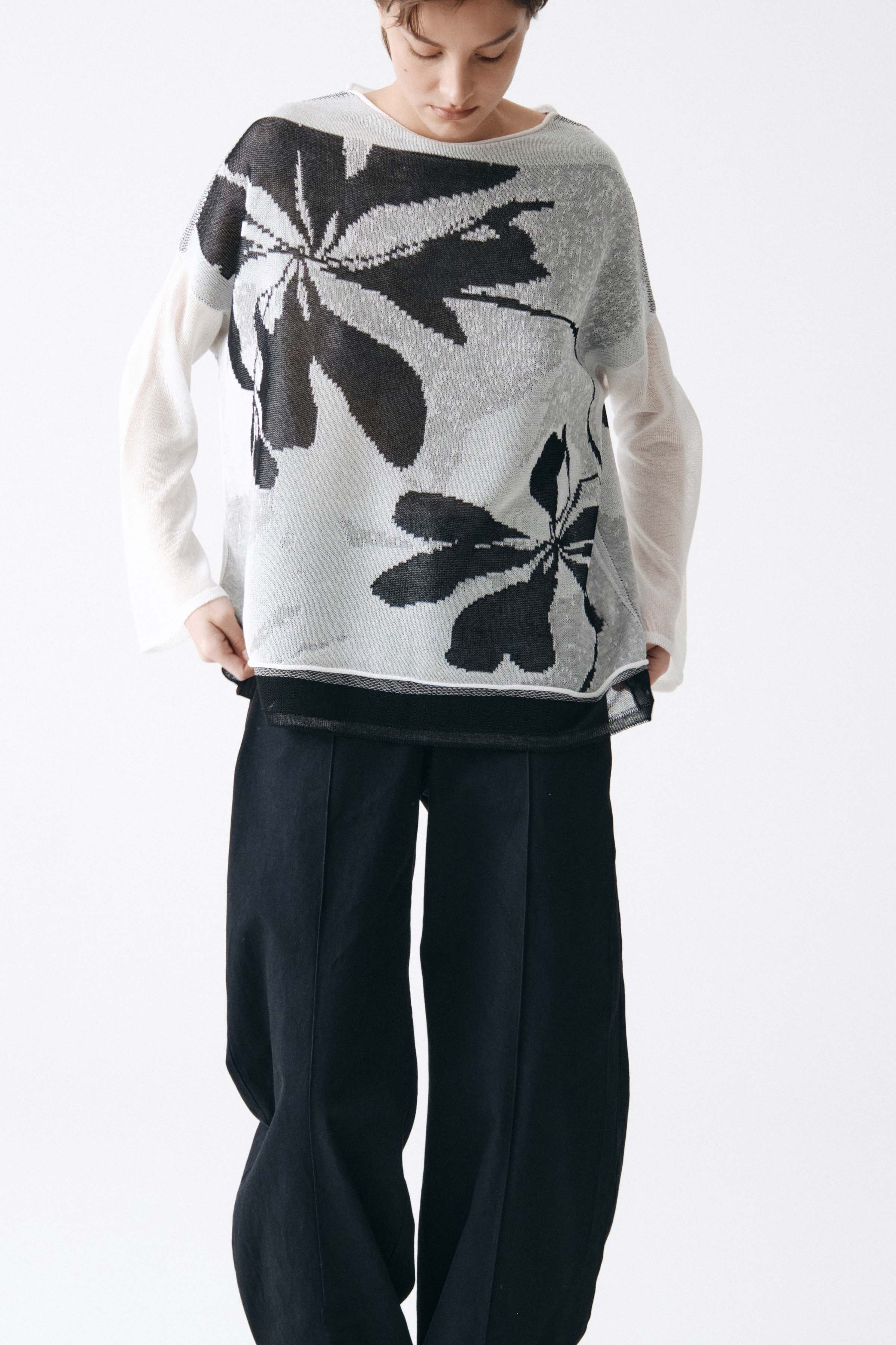 Джемпер с длинным рукавом Трехцветный  от Lesel (Лесель)! Заказывайте по ✆ 8 (800) 777 02 37