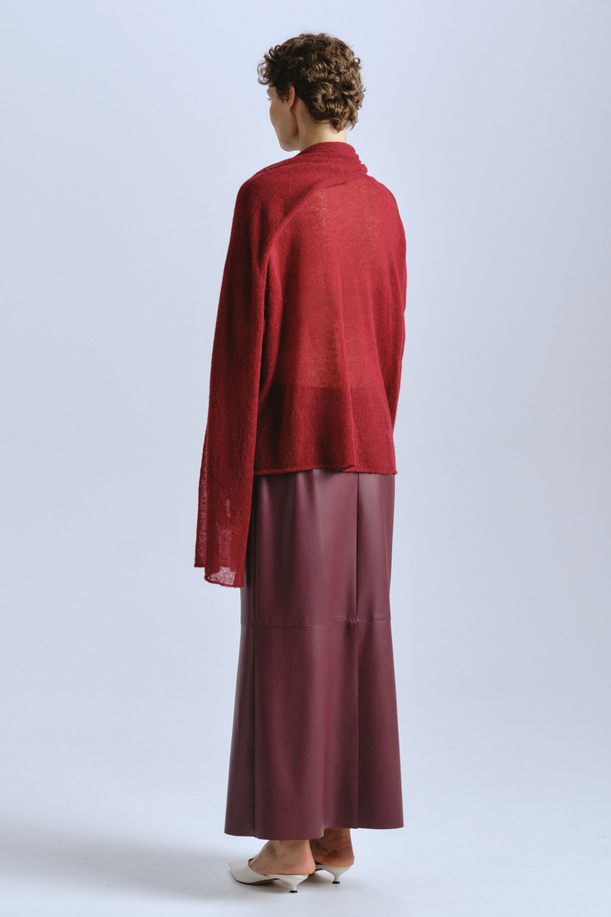 Джемпер Шарф  от Lesel (Лесель)! Заказывайте по ✆ 8 (800) 777 02 37