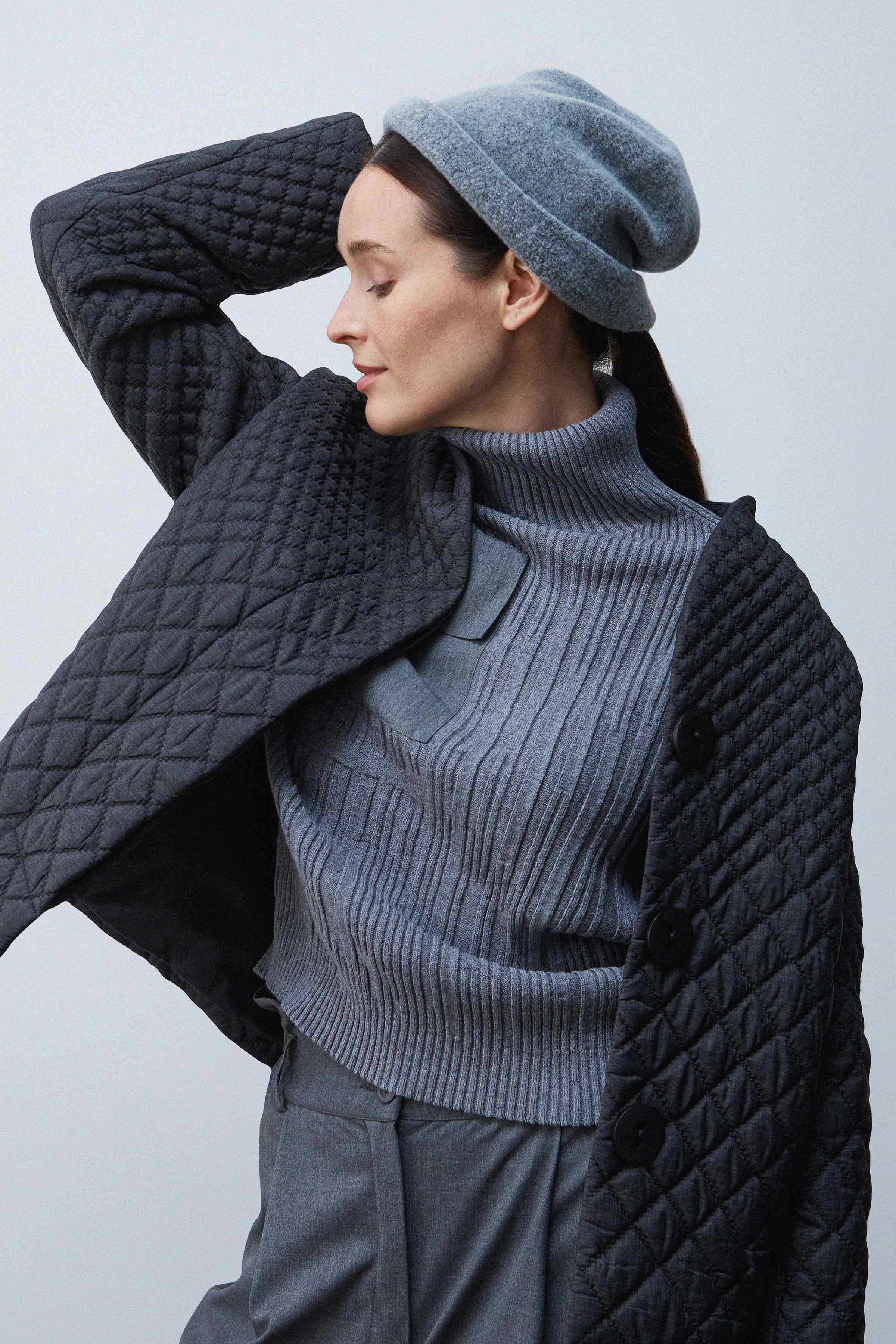Шапка тонкая 15 Серый меланж (melange gris) от Lesel (Лесель)! Заказывайте по ✆ 8 (800) 777 02 37