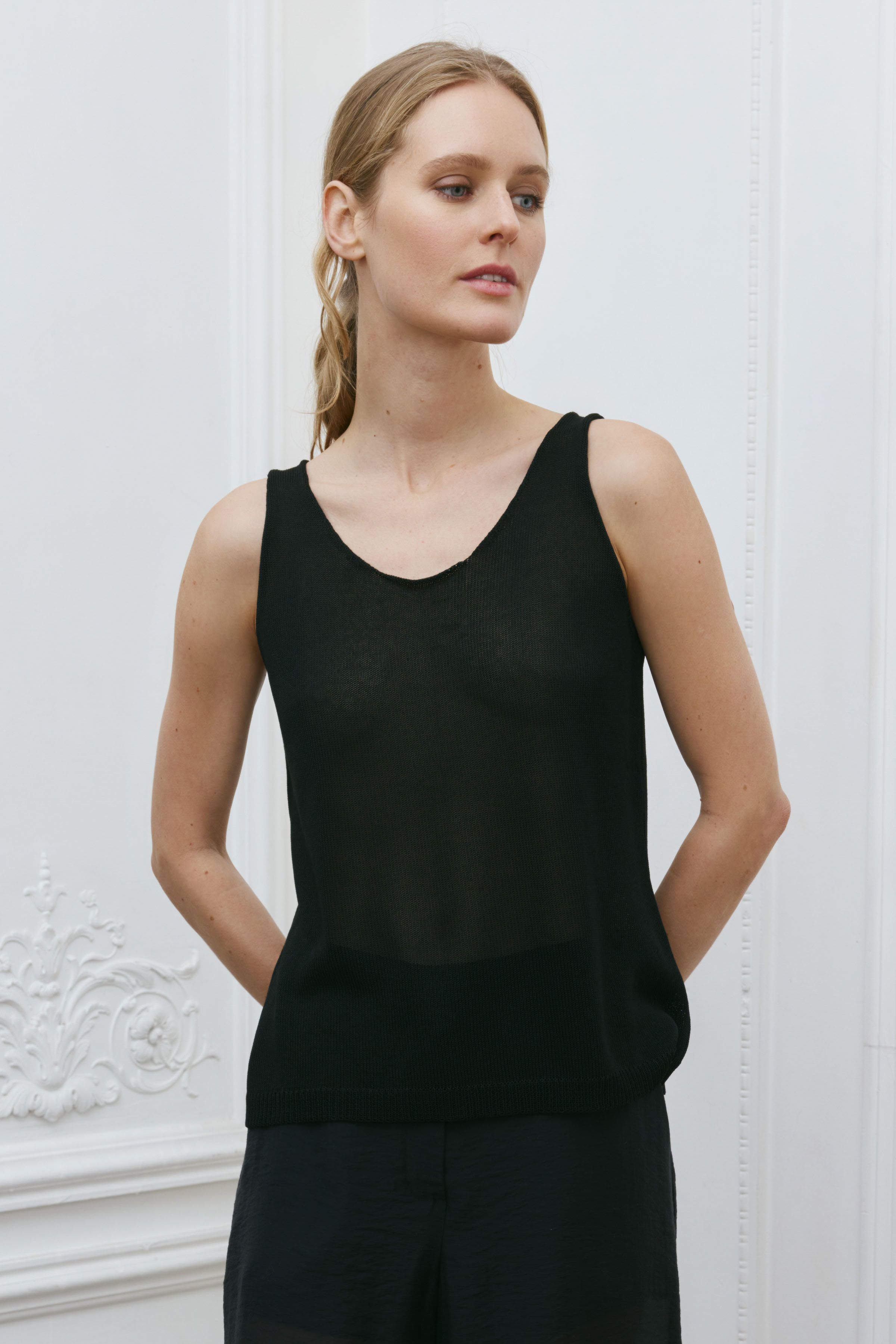 Топ база 00 Черный (noir) от Lesel (Лесель)! Заказывайте по ✆ 8 (800) 777 02 37