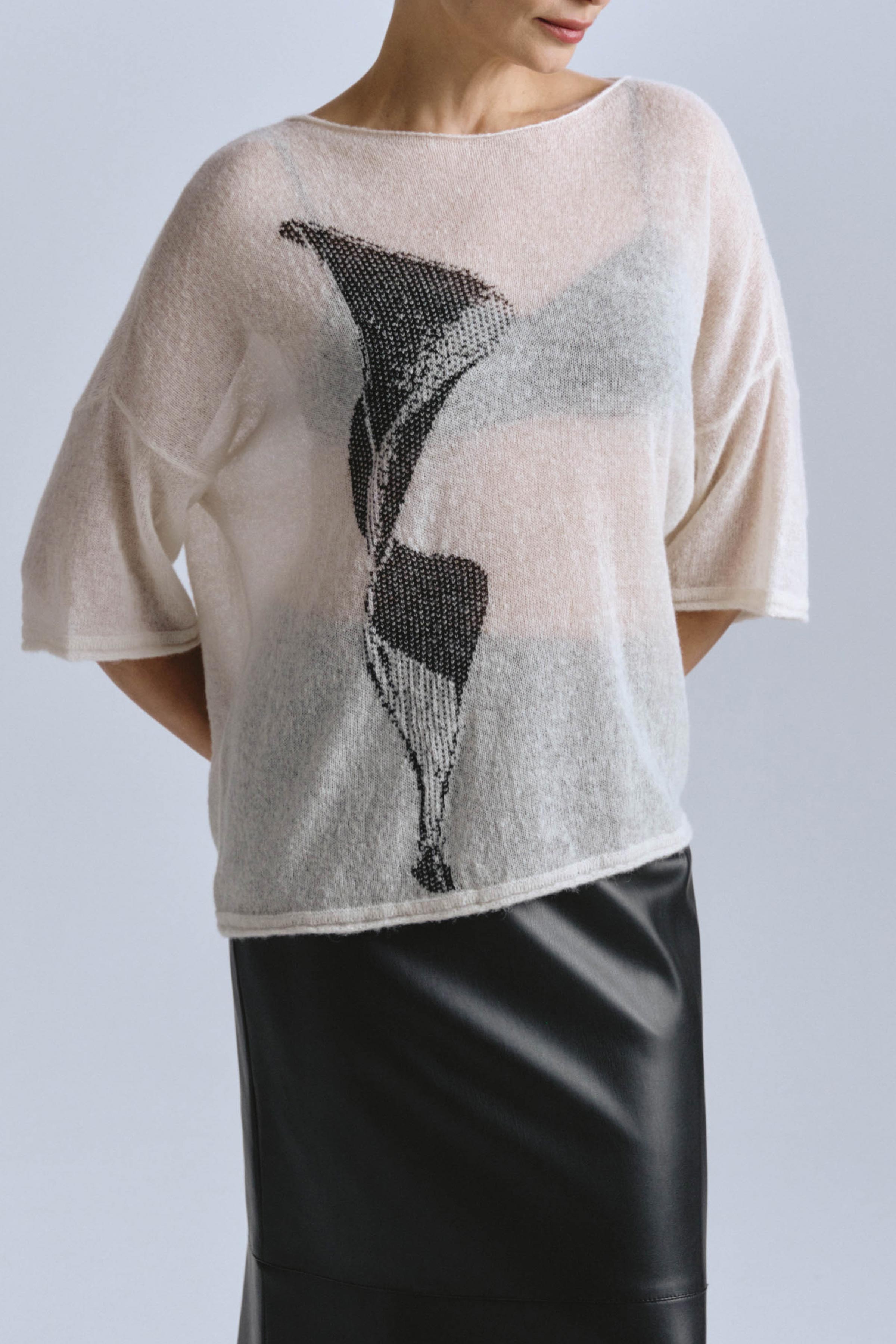 Джемпер Лист  от Lesel (Лесель)! Заказывайте по ✆ 8 (800) 777 02 37