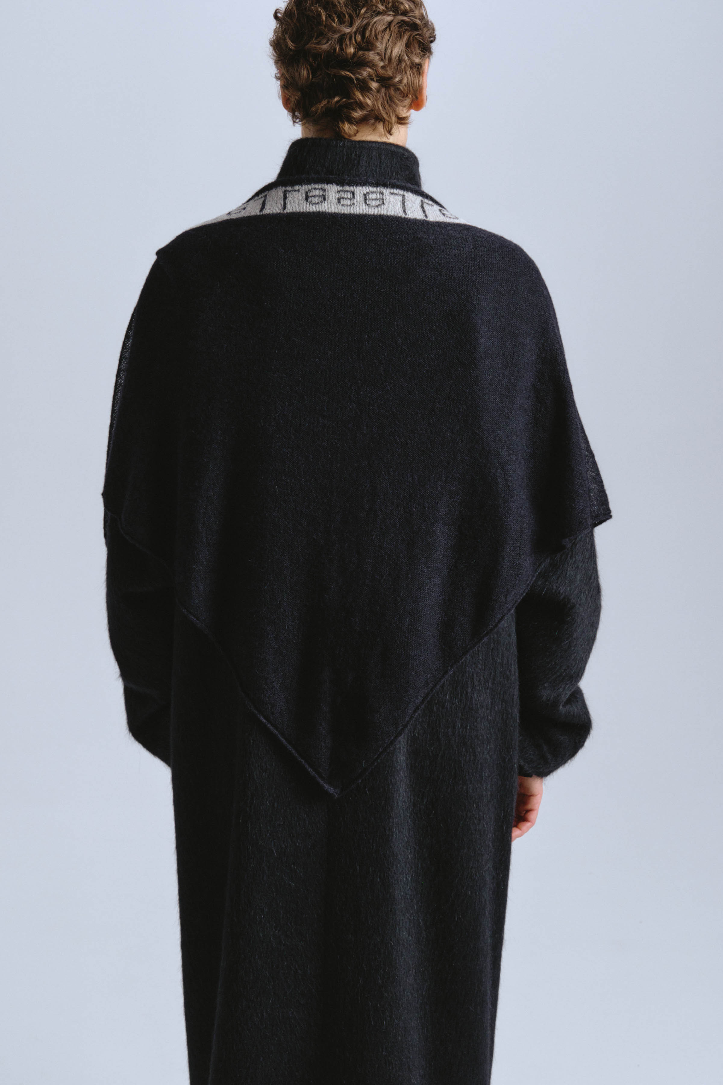 Косынка Воздух 00 Черный (noir) от Lesel (Лесель)! Заказывайте по ✆ 8 (800) 777 02 37