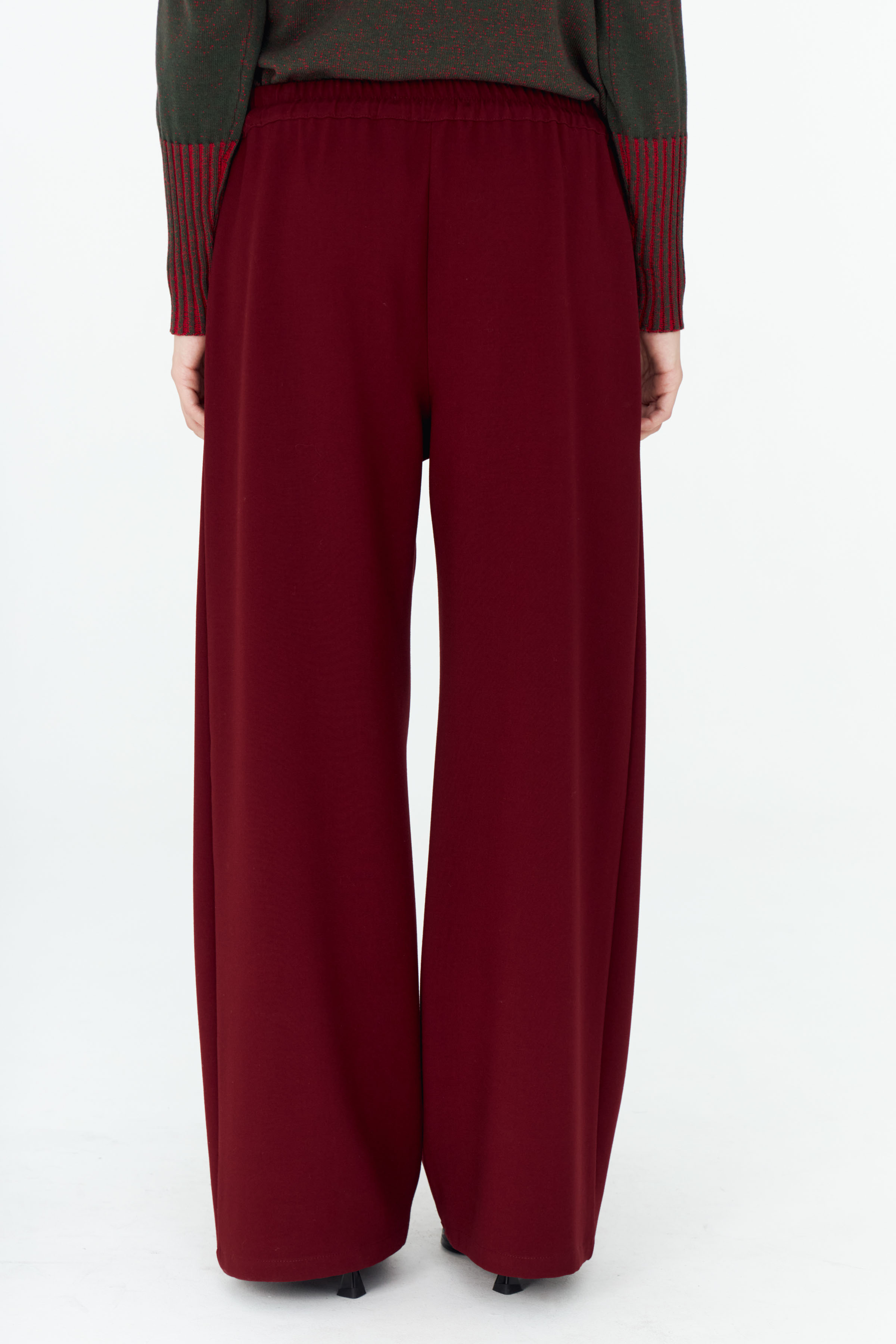 Брюки широкие гладкие на резинке  от Lesel (Лесель)! Заказывайте по ✆ 8 (800) 777 02 37