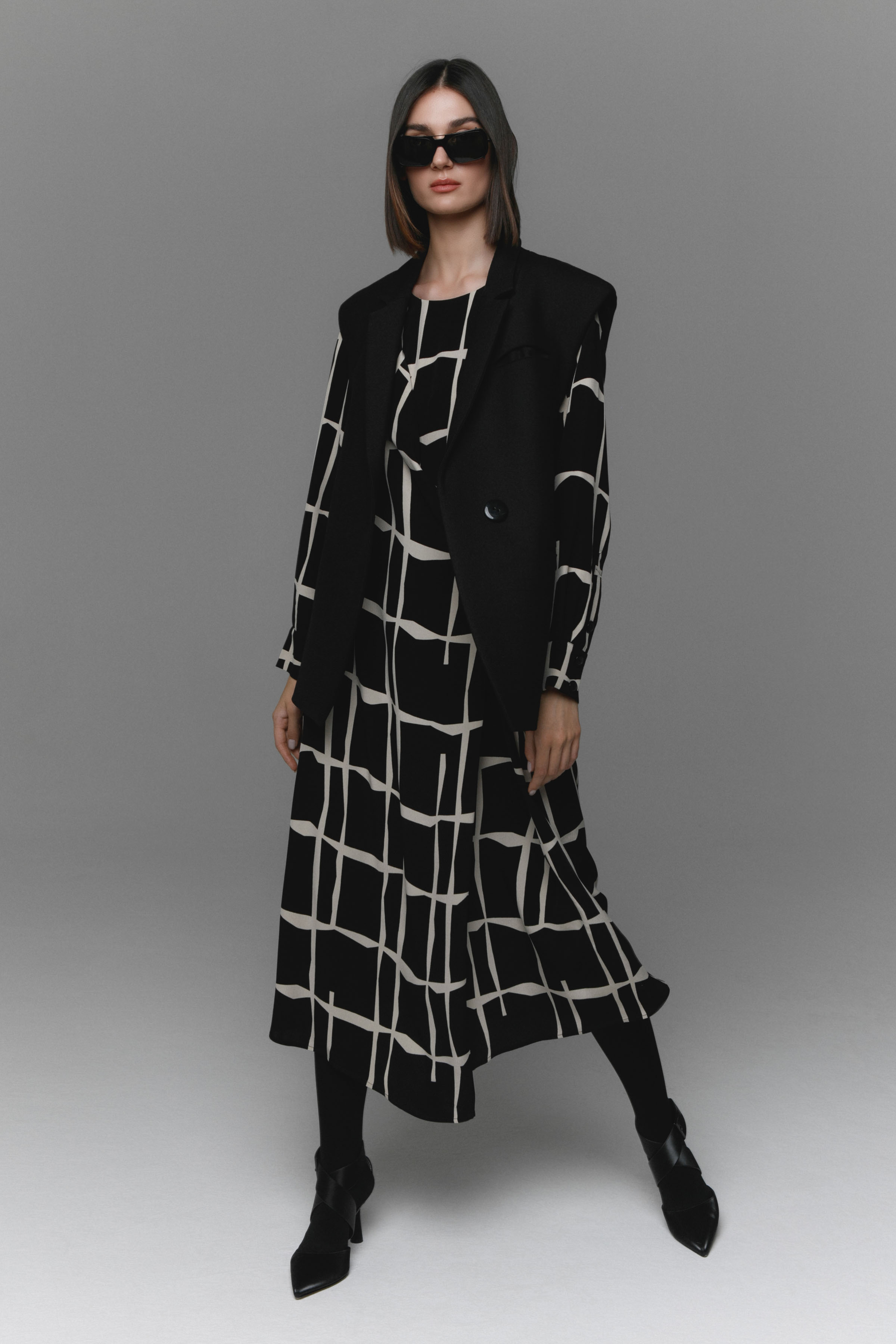 Платье с запахом, клетка 00 Черный (noir) от Lesel (Лесель)! Заказывайте по ✆ 8 (800) 777 02 37