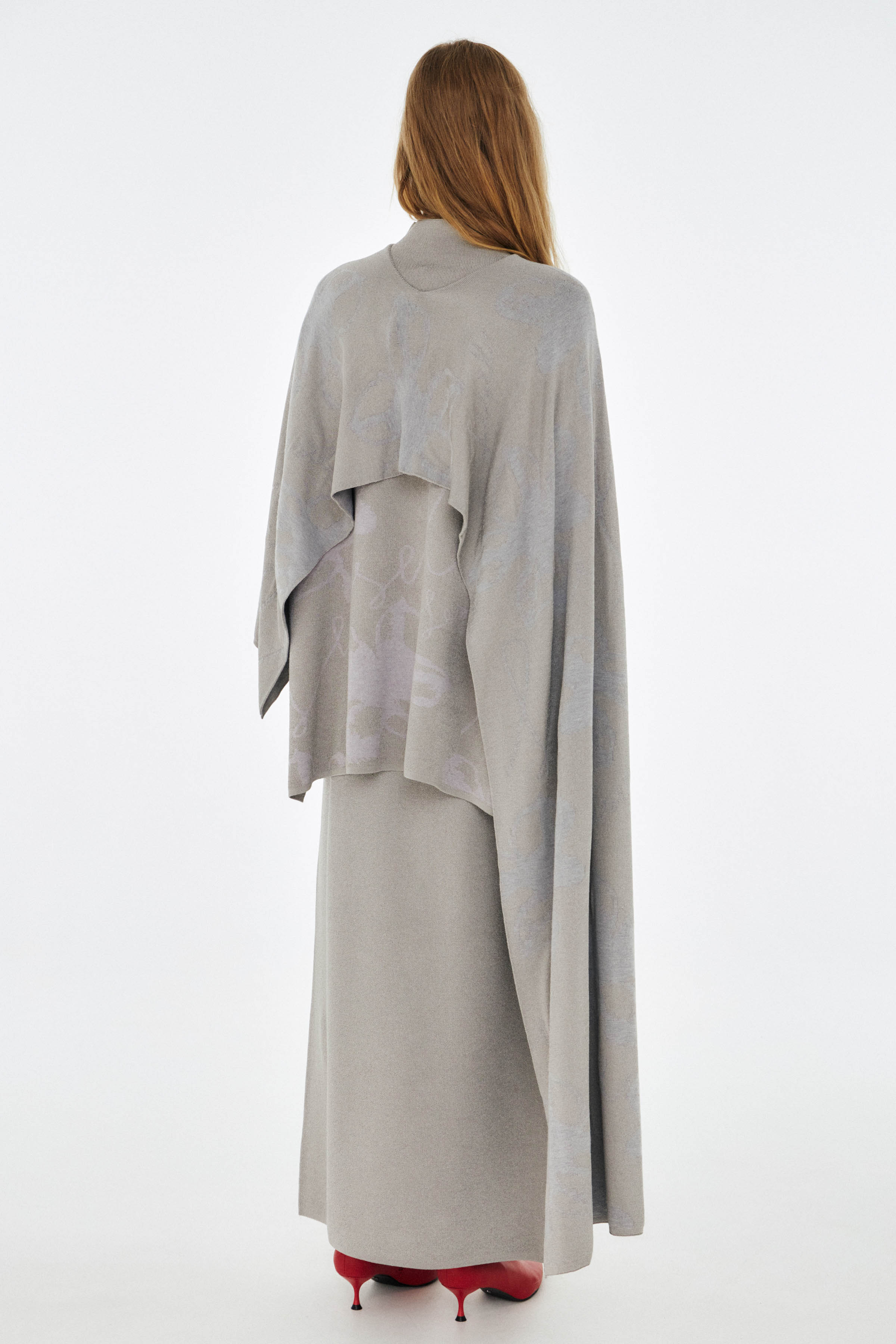 Палантин Орхидея 10 Серый (grise), 00 Черный (noir), 25 Огненно-красный (fiery red) от Lesel (Лесель)! Заказывайте по ✆ 8 (800) 777 02 37