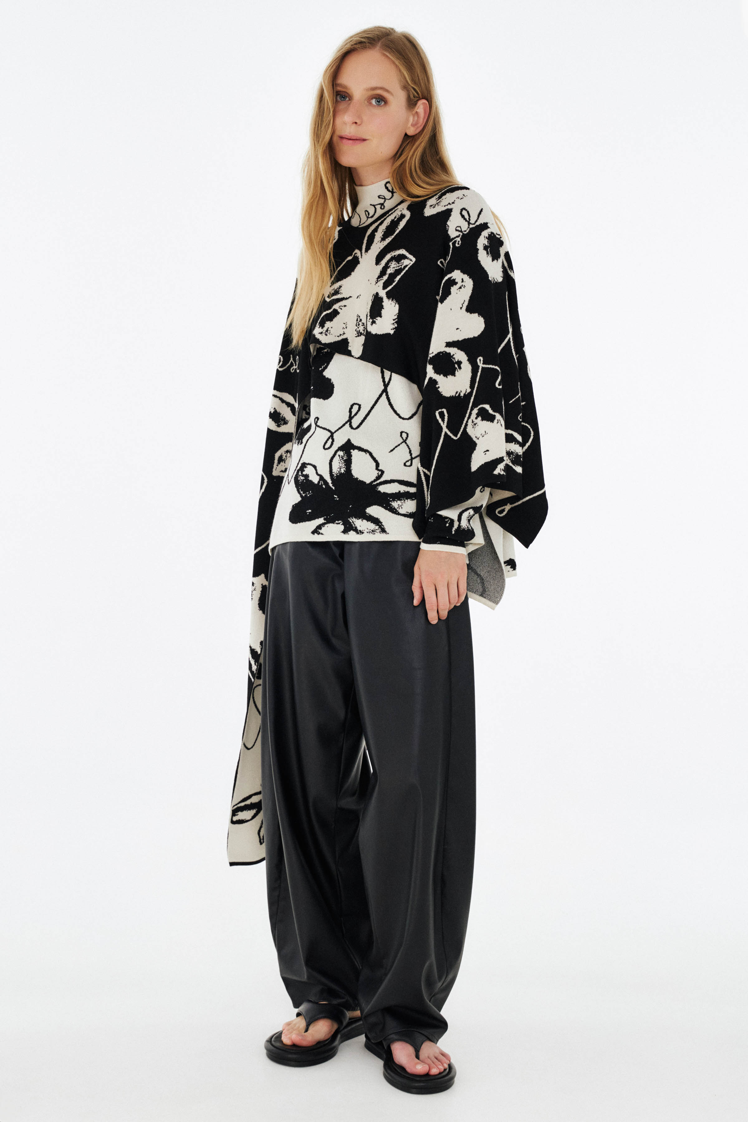 Брюки экокожа, широкие бананы  от Lesel (Лесель)! Заказывайте по ✆ 8 (800) 777 02 37