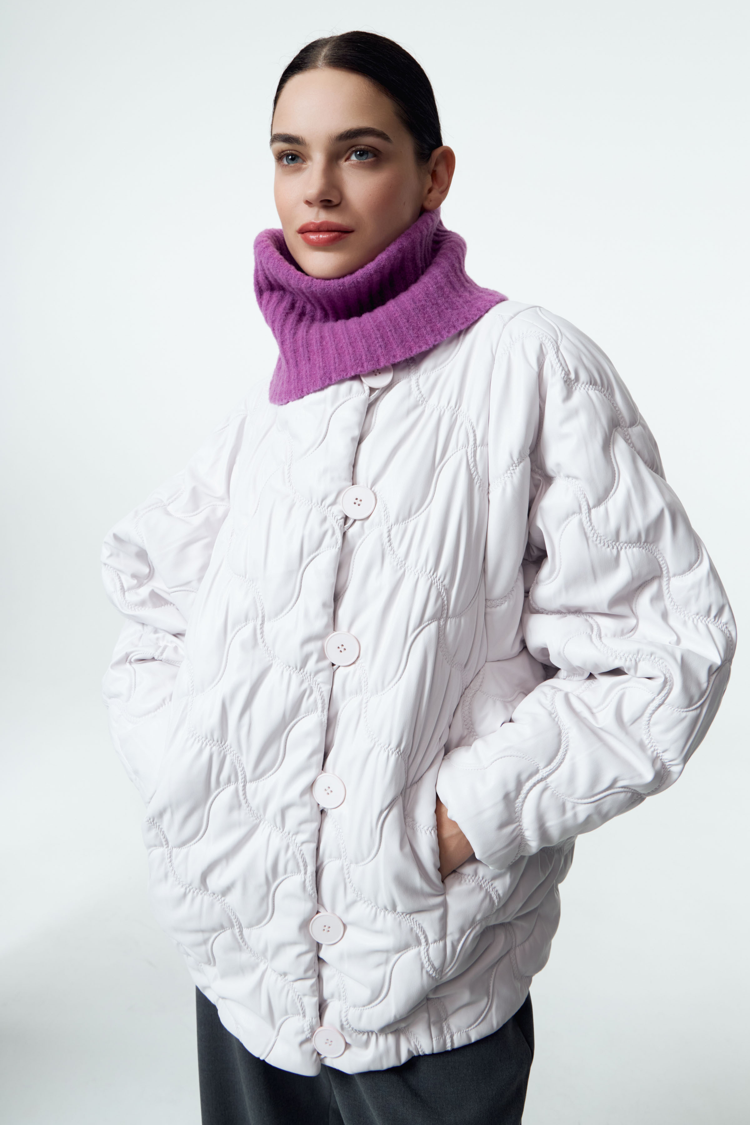 Куртка бомбер ромб, эко-кожа 01 Мел (craie), 25 Красный (rouge), 00 Черный (noir) от Lesel (Лесель)! Заказывайте по ✆ 8 (800) 777 02 37