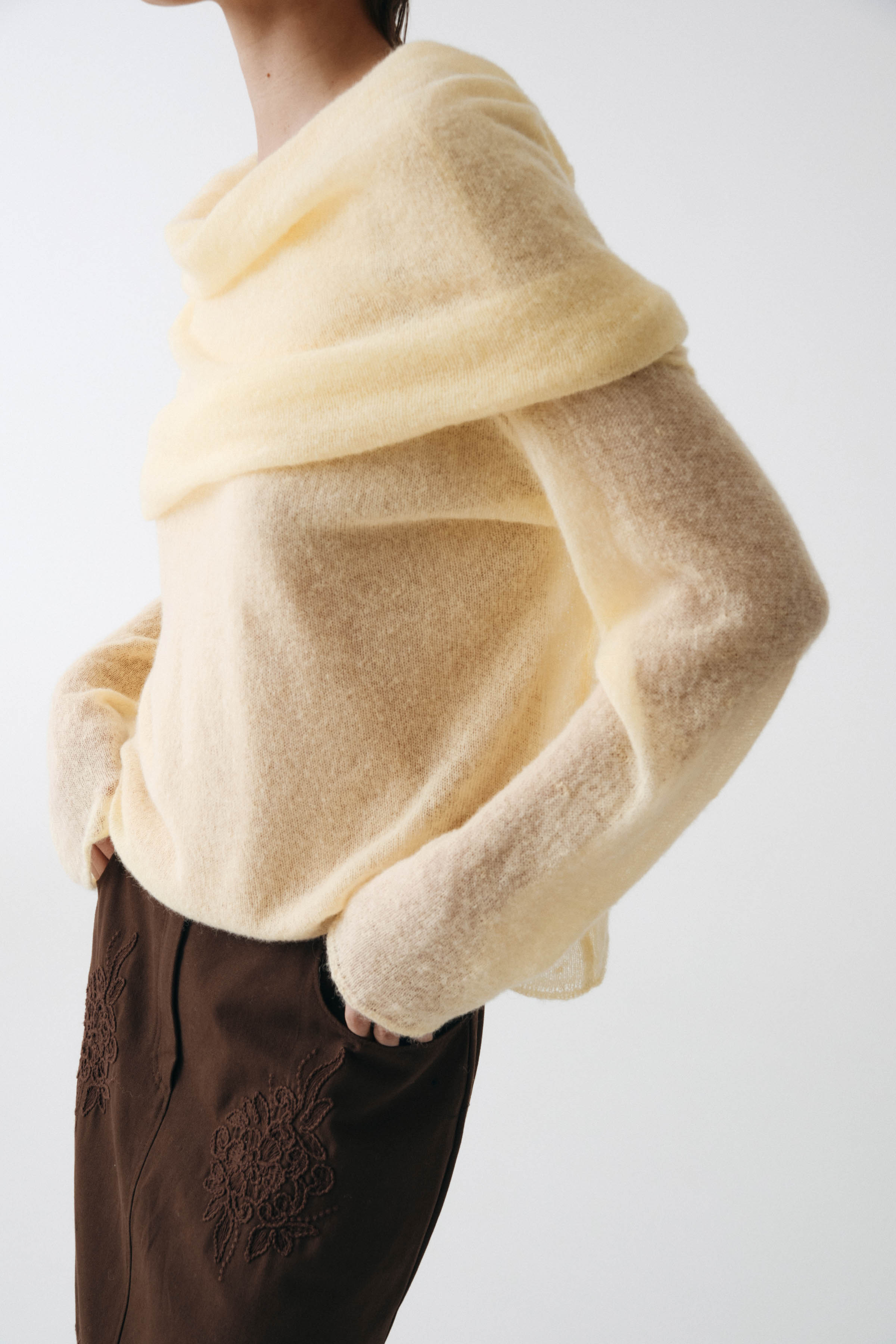 Джемпер с длинным рукавом Хомут  от Lesel (Лесель)! Заказывайте по ✆ 8 (800) 777 02 37