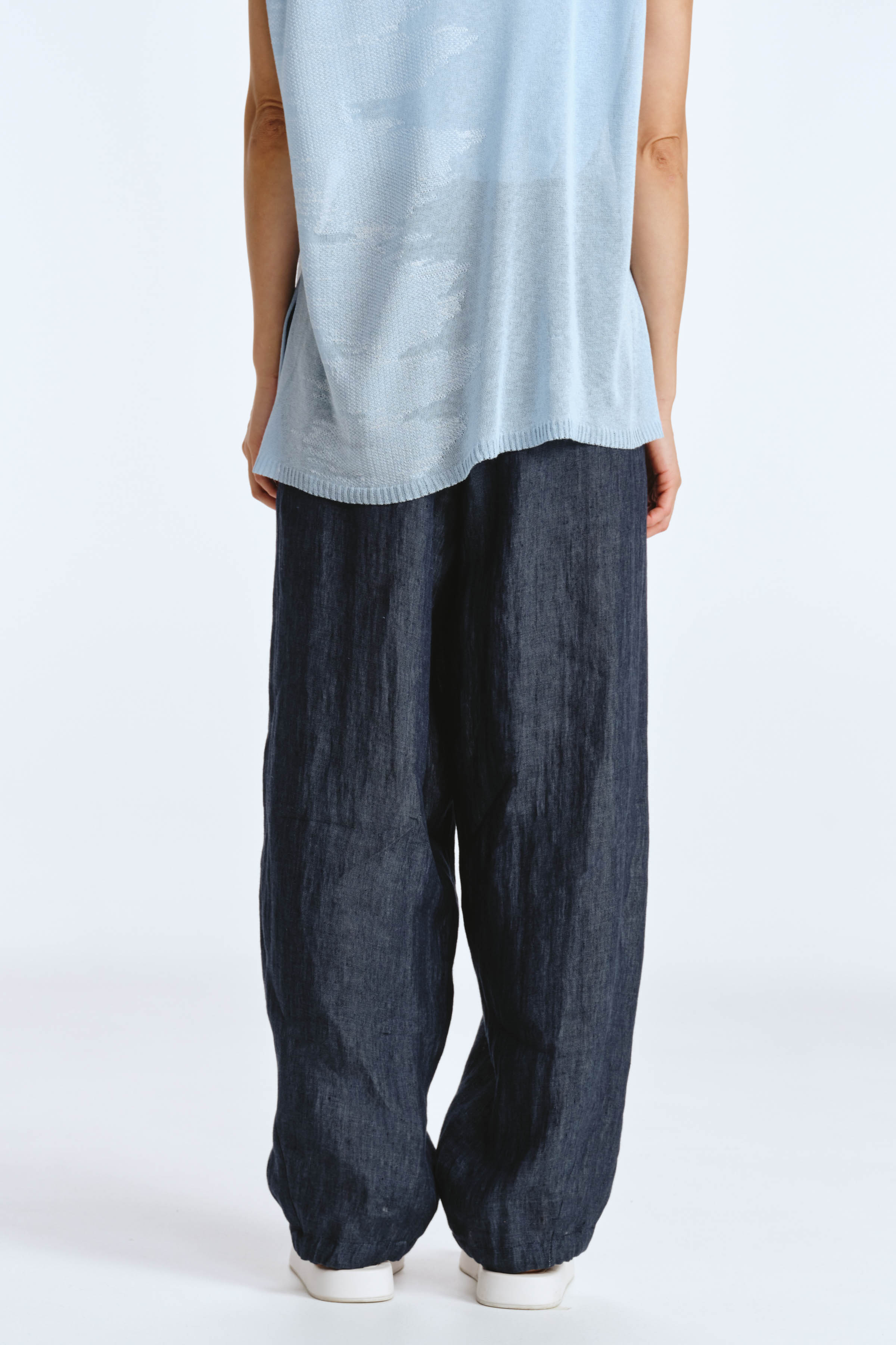 Брюки свободные на резинке, лен 38 Джинсовый (denim) от Lesel (Лесель)! Заказывайте по ✆ 8 (800) 777 02 37
