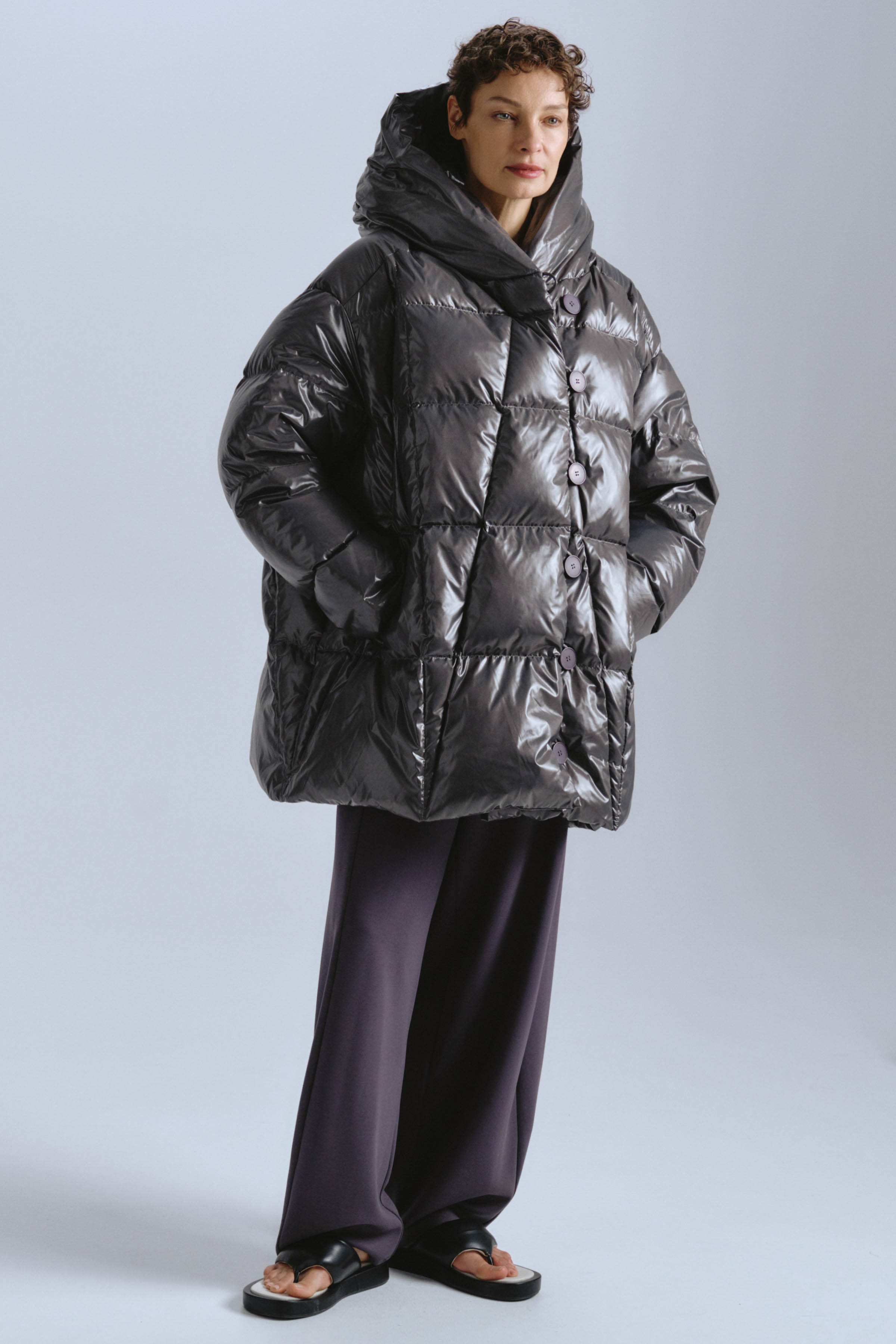 Куртка пуховая пончо-квадрат 10 Серый (grise), 00 Черный (noir), 79 Гербарий (herbal) от Lesel (Лесель)! Заказывайте по ✆ 8 (800) 777 02 37