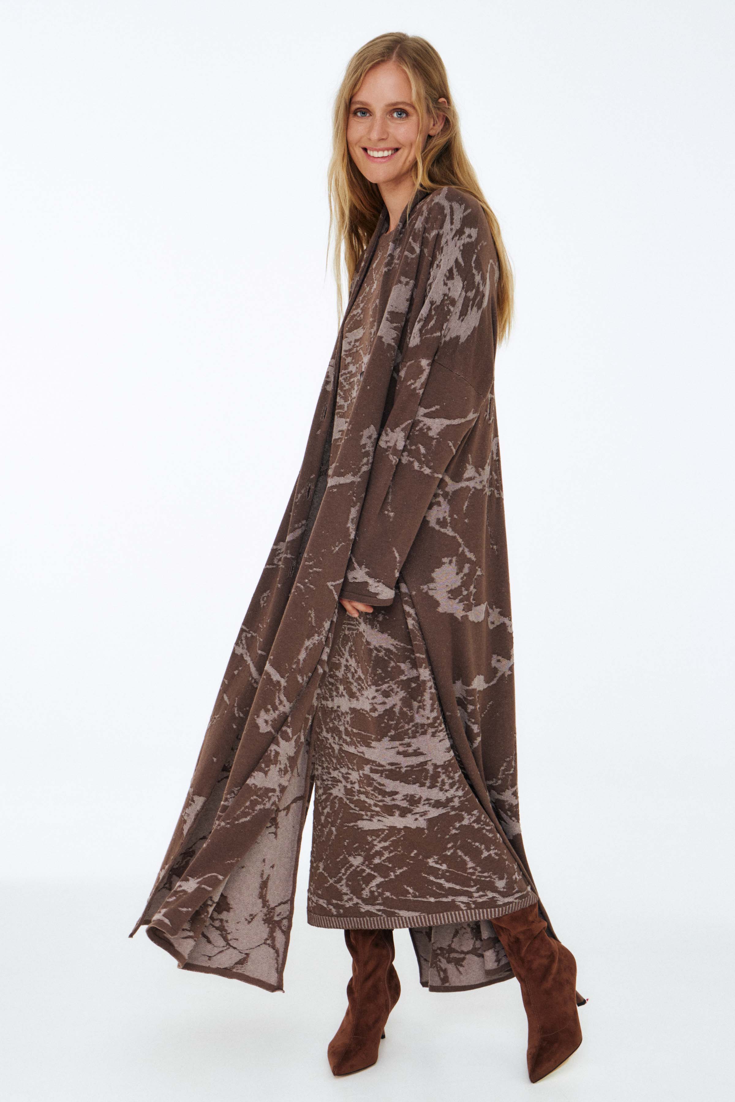 Кардиган удлиненный Мрамор 74 Тень (ombre) от Lesel (Лесель)! Заказывайте по ✆ 8 (800) 777 02 37