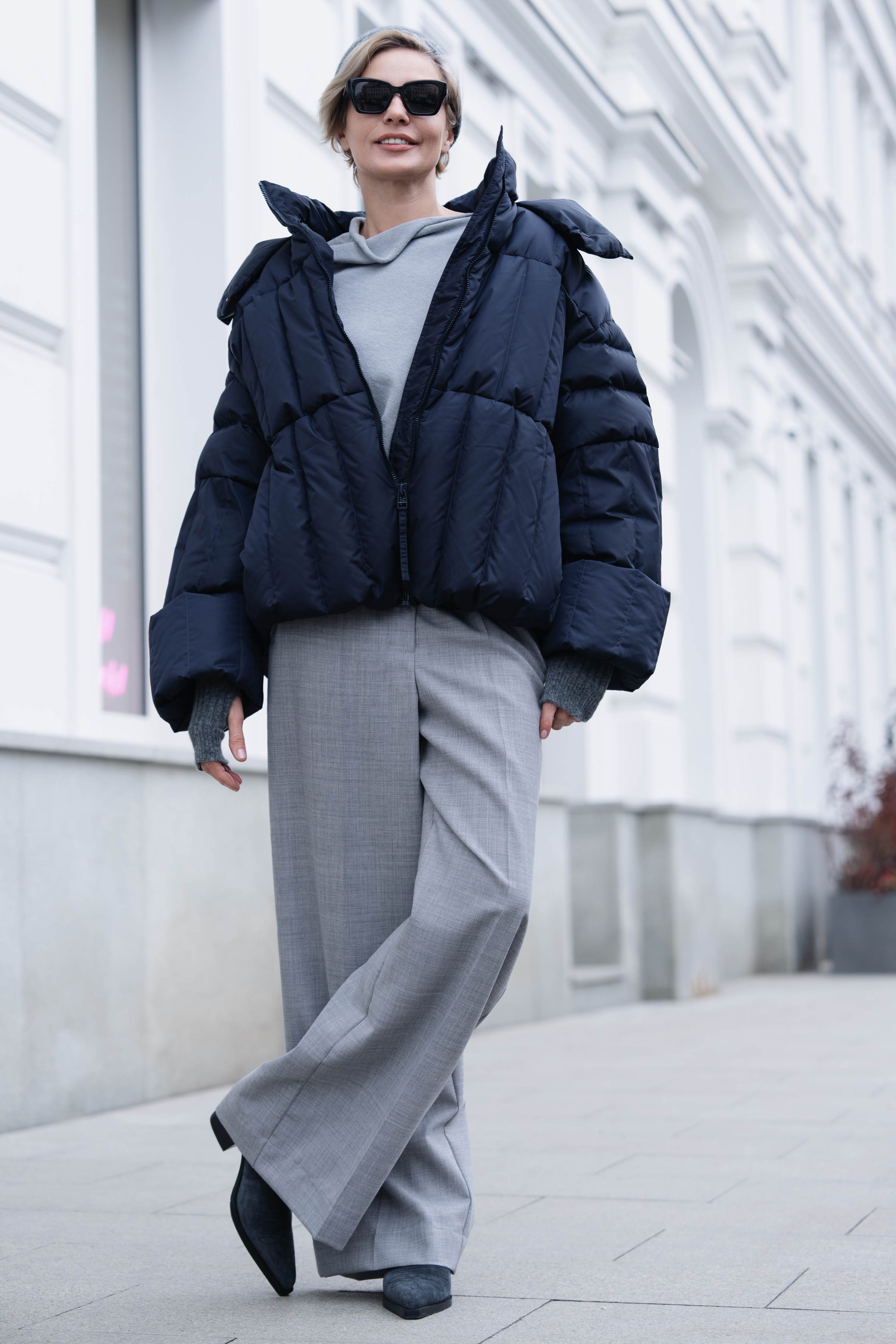 Джемпер Асимметрия  от Lesel (Лесель)! Заказывайте по ✆ 8 (800) 777 02 37