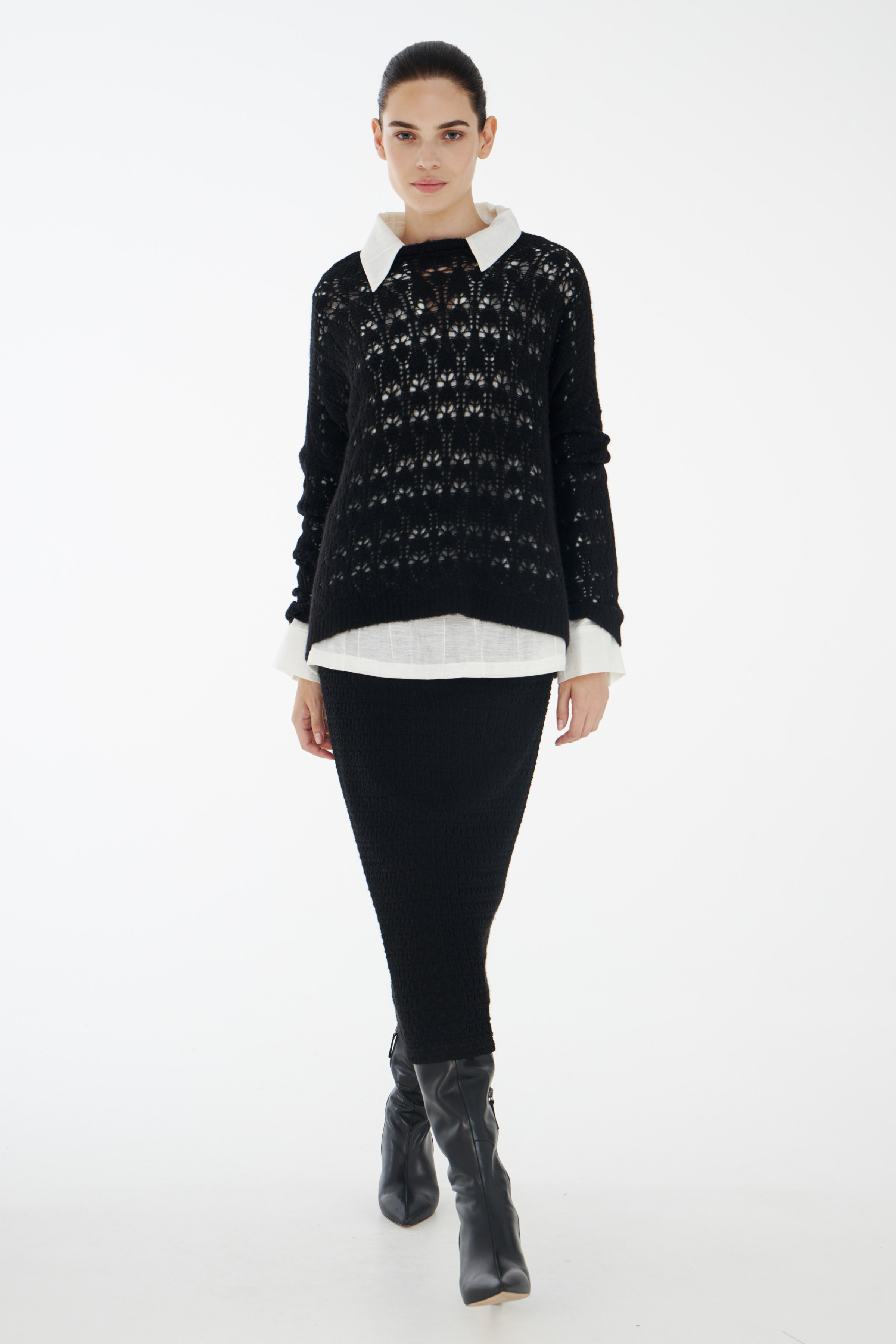 Юбка узкая, сложный жаккард