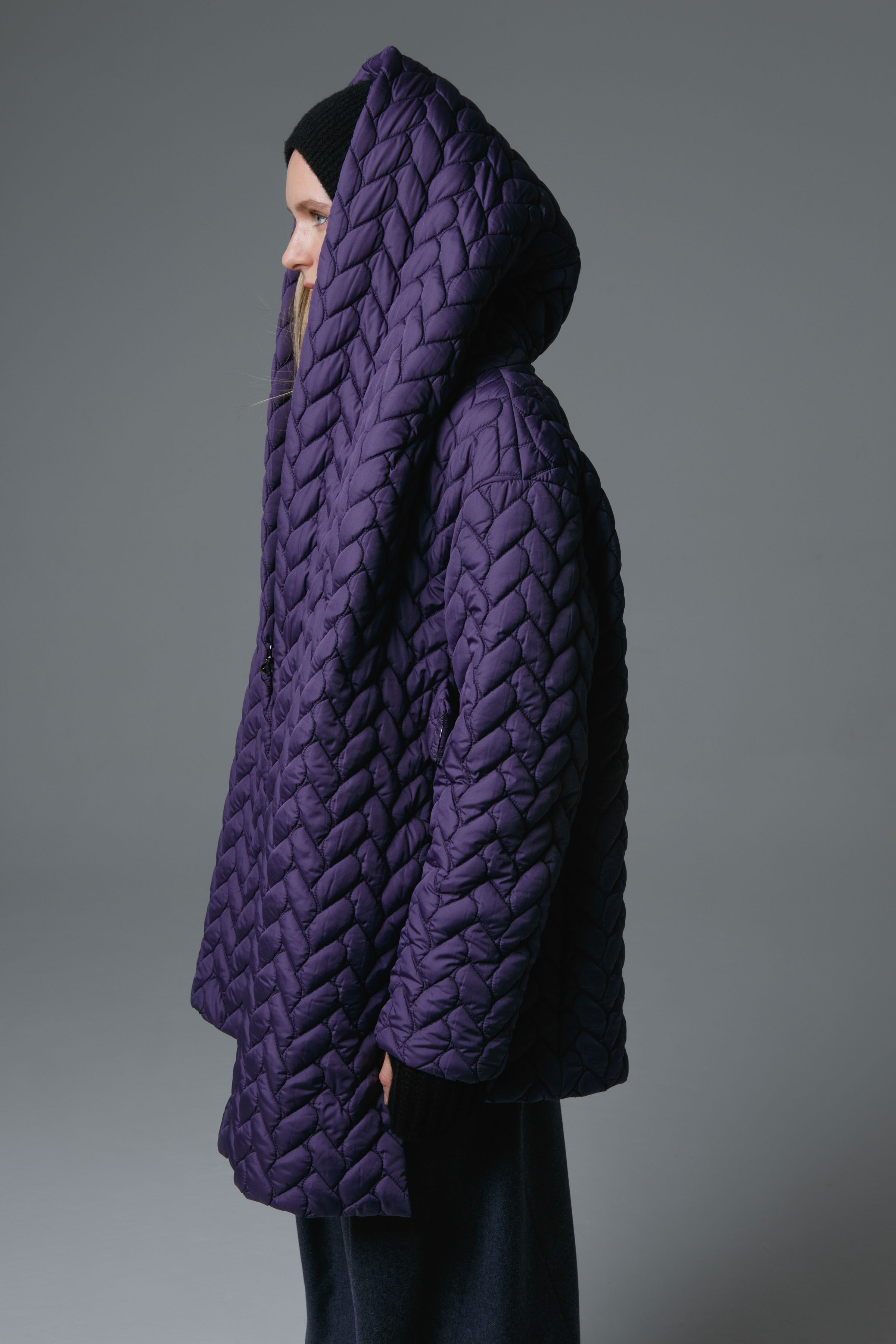 Куртка с капюшоном "Косы" 31 Фиолетовый (violet) от Lesel (Лесель)! Заказывайте по ✆ 8 (800) 777 02 37