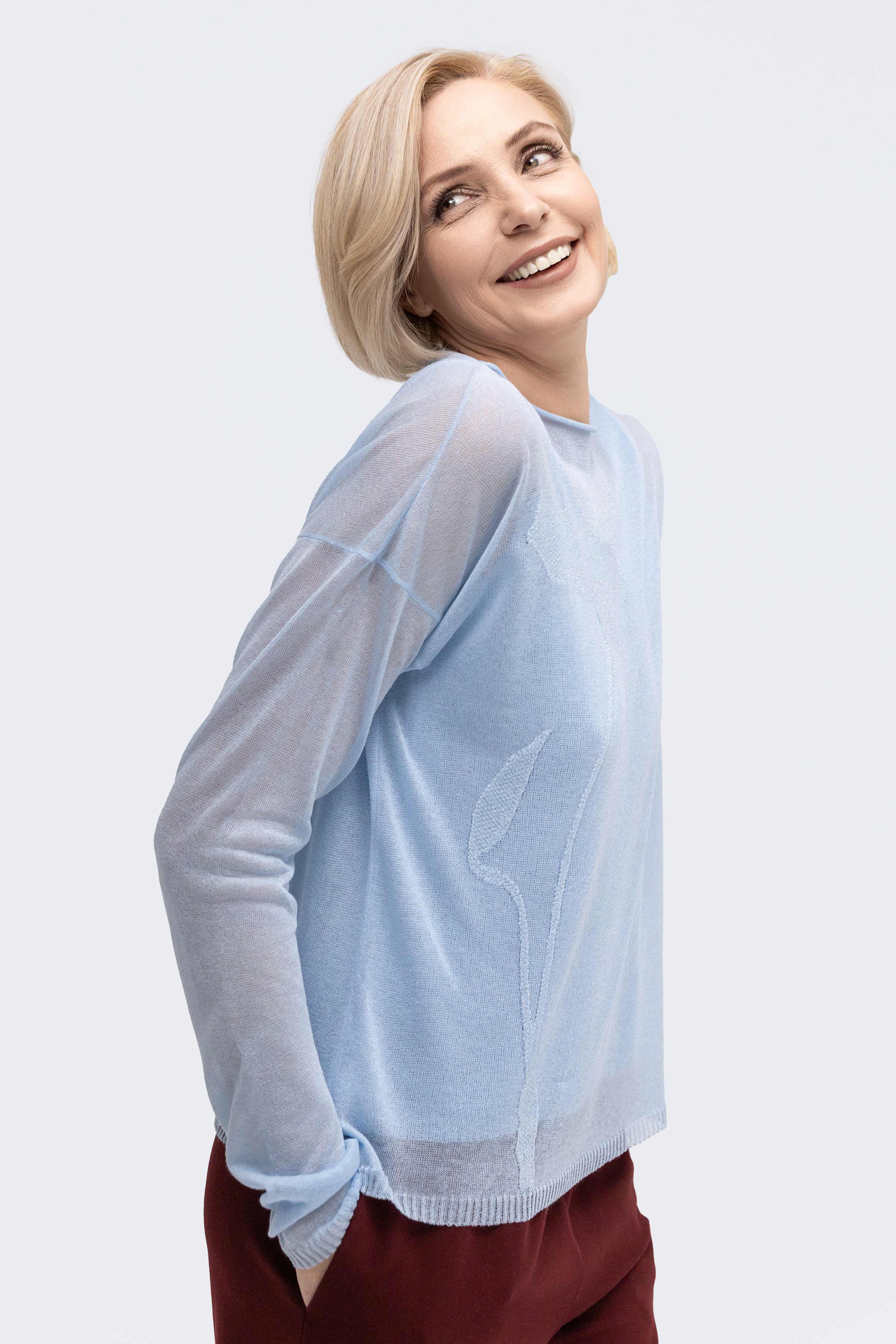 Джемпер Цветок с бутоном  от Lesel (Лесель)! Заказывайте по ✆ 8 (800) 777 02 37