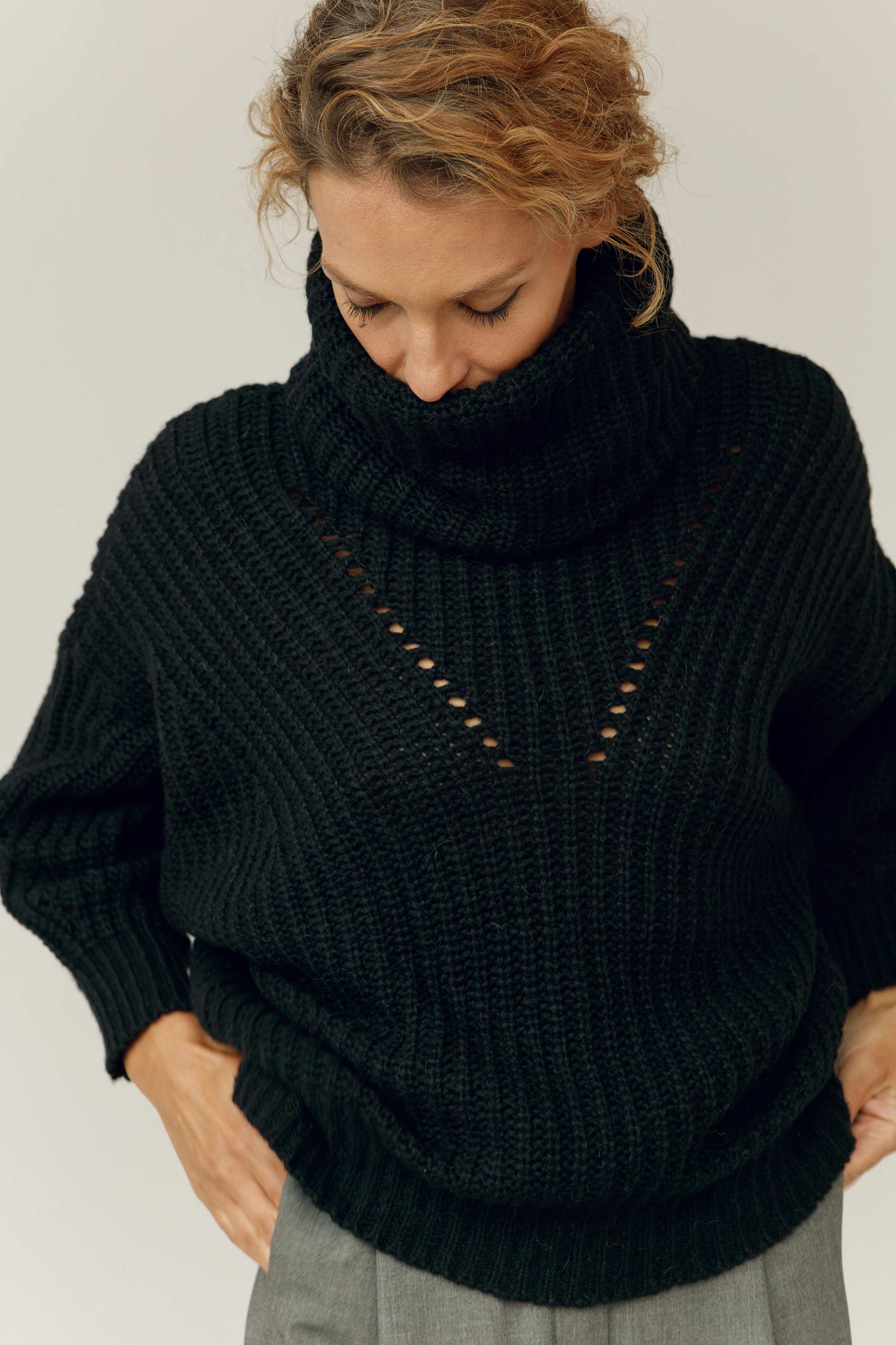 Снуд  Полуфанг Нежный   00 Черный (noir) от Lesel (Лесель)! Заказывайте по ✆ 8 (800) 777 02 37