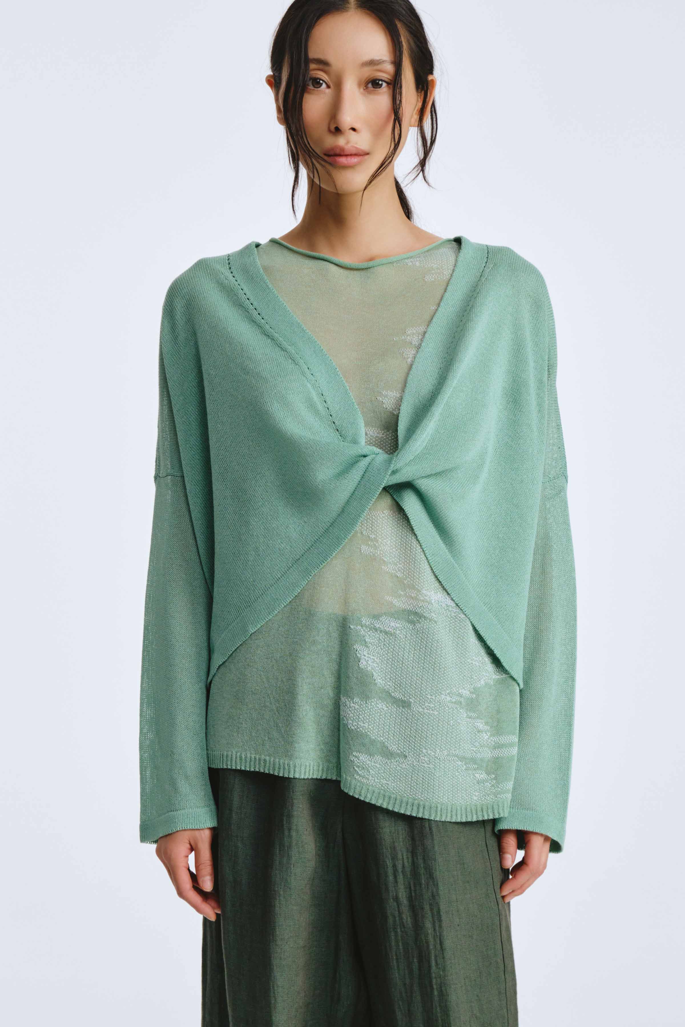 Джемпер Перекрут  от Lesel (Лесель)! Заказывайте по ✆ 8 (800) 777 02 37