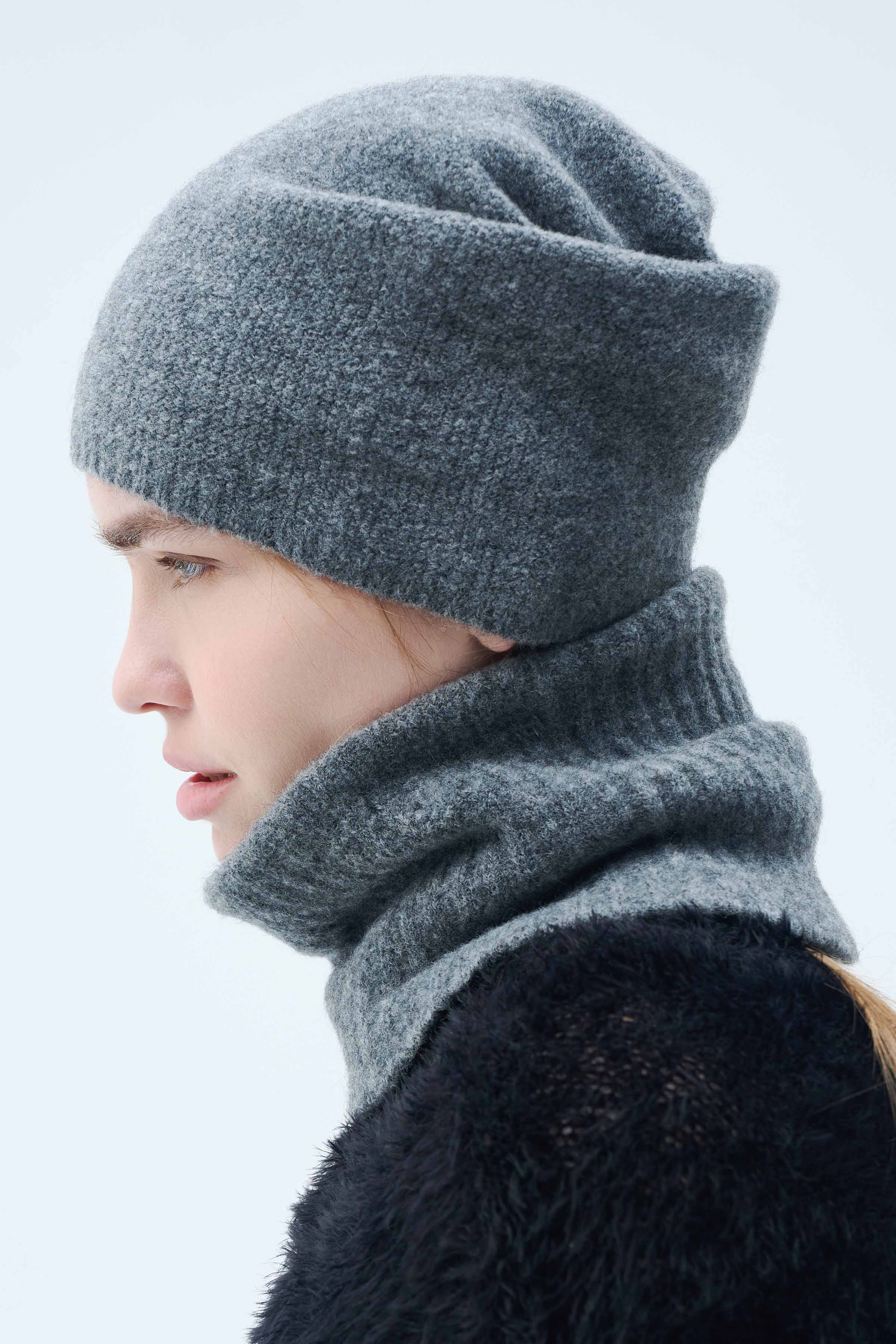 Шапка Овал 15 Серый меланж (melange gris) от Lesel (Лесель)! Заказывайте по ✆ 8 (800) 777 02 37