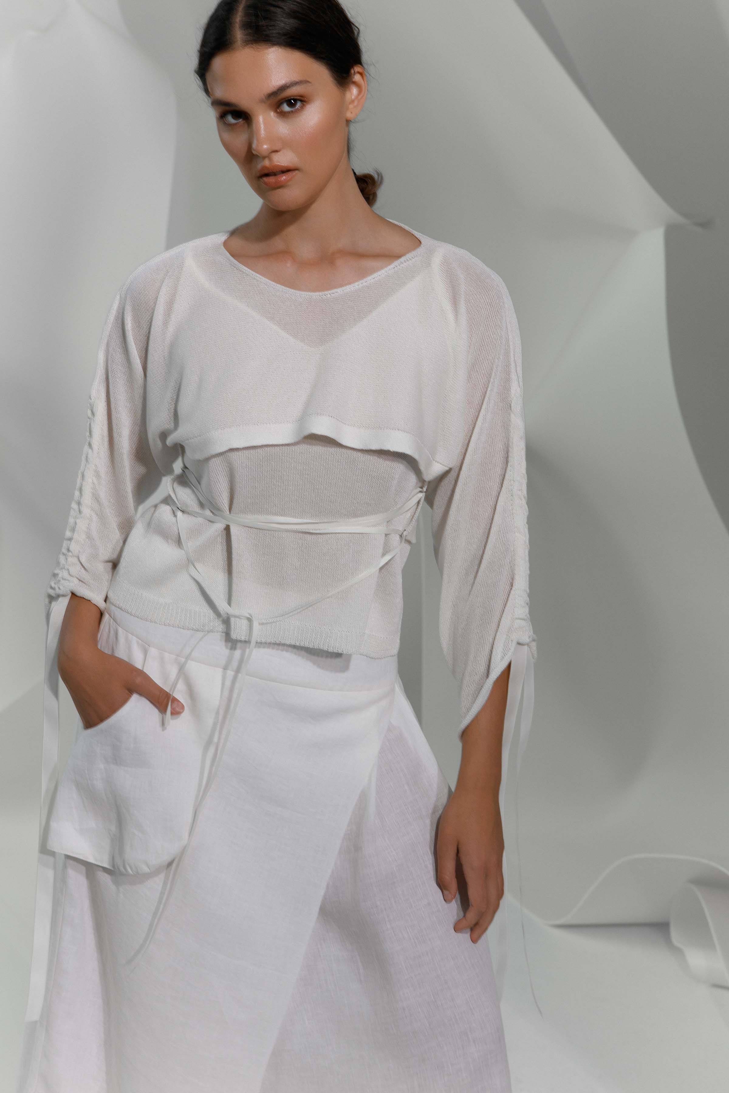 Болеро Каскад с коротким рукавом 43 Лаванда (lavande), 59 Яркий лайм (citron vert vif), 10 Серый (grise) от Lesel (Лесель)! Заказывайте по ✆ 8 (800) 777 02 37