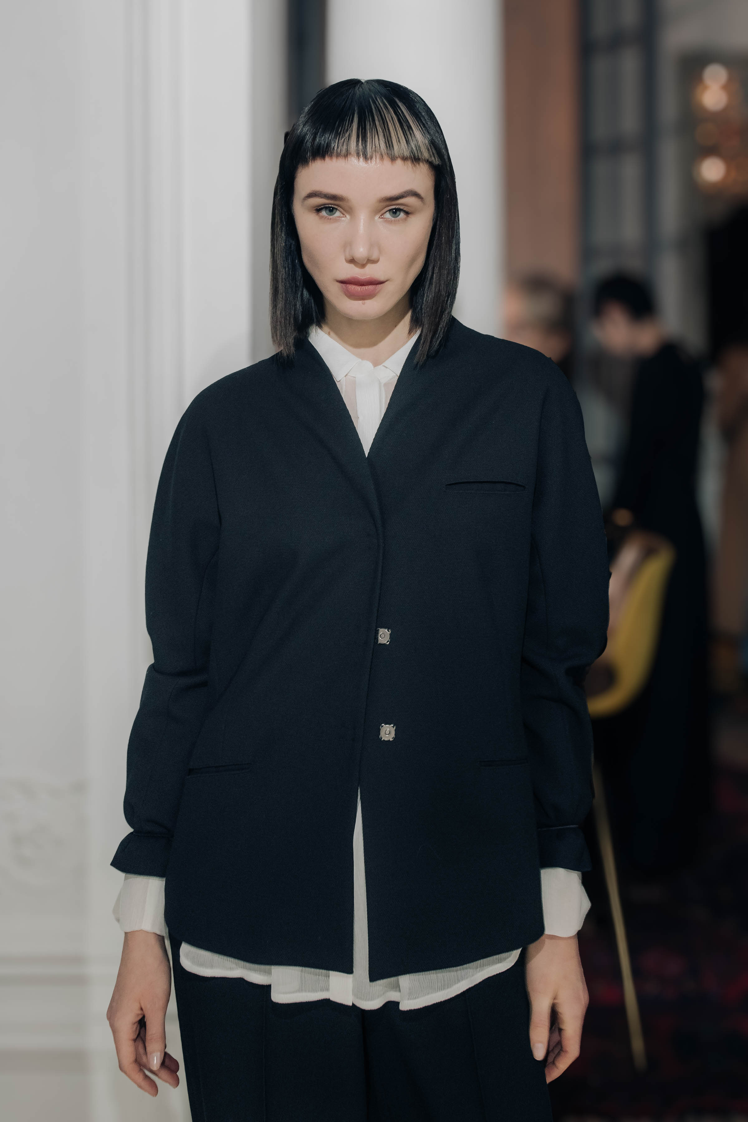 Жакет овал на подкладке 00 Черный (noir) от Lesel (Лесель)! Заказывайте по ✆ 8 (800) 777 02 37