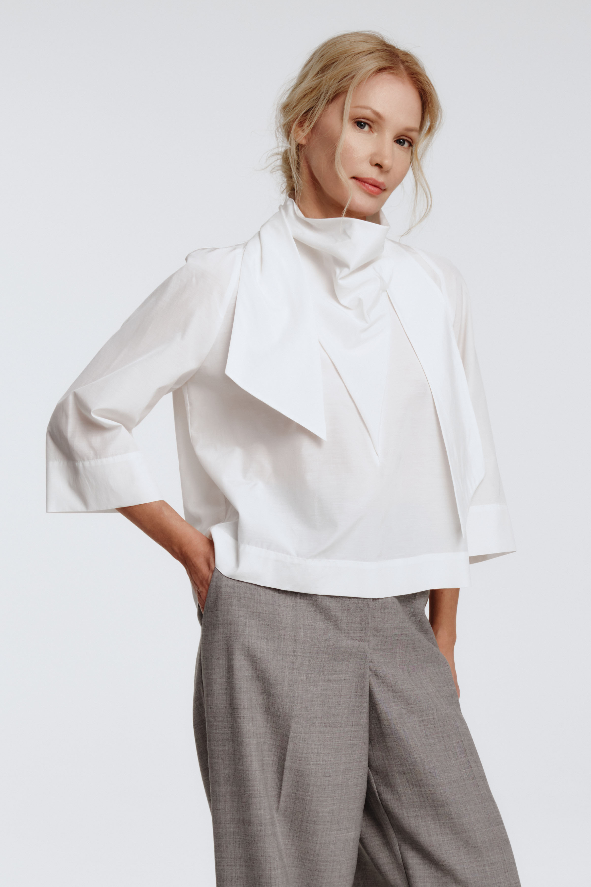 Блуза с воротником Качели 10 Серый (grise) от Lesel (Лесель)! Заказывайте по ✆ 8 (800) 777 02 37