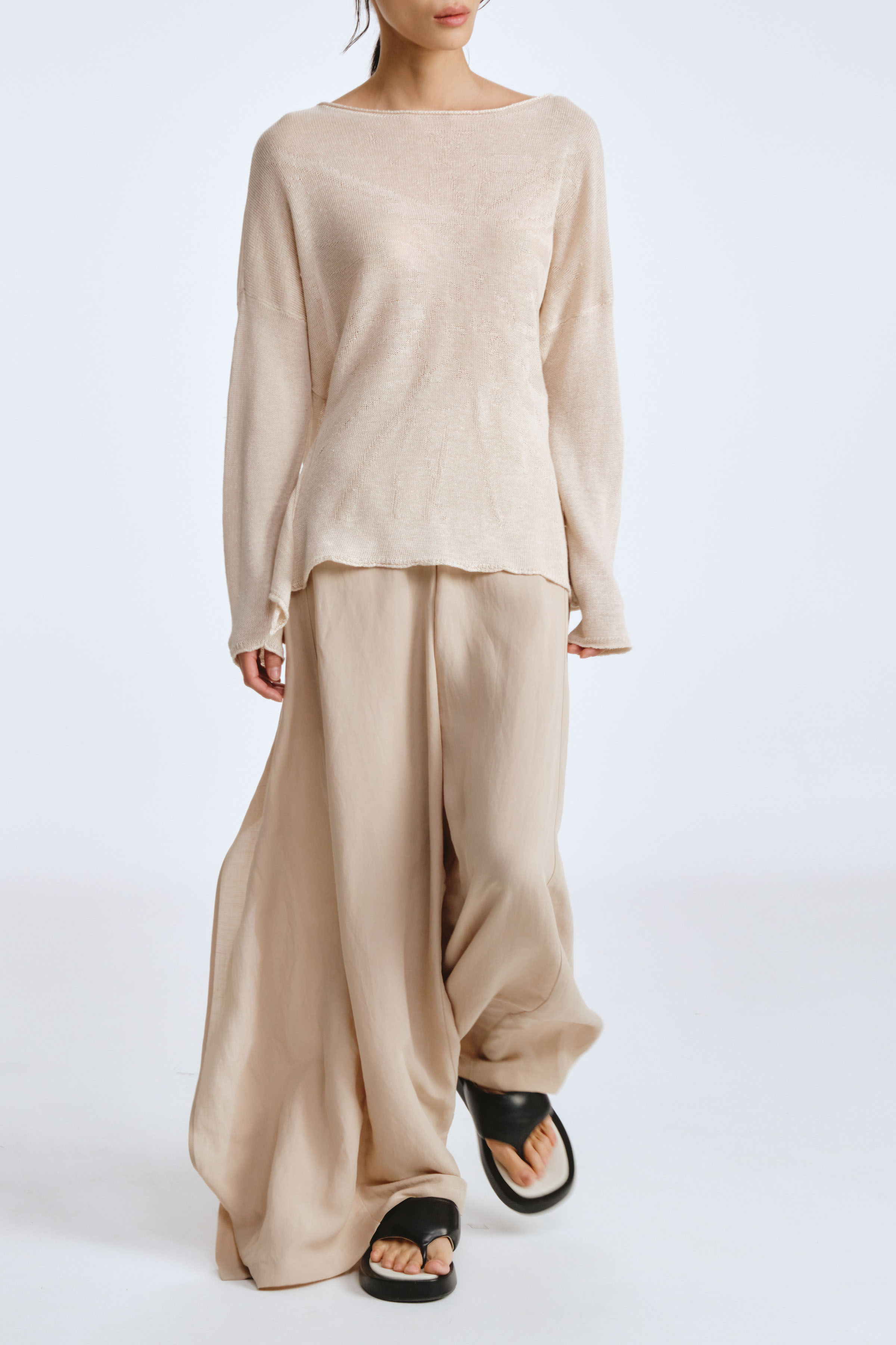 Брюки прямые с отлетными деталями, тонкий лен