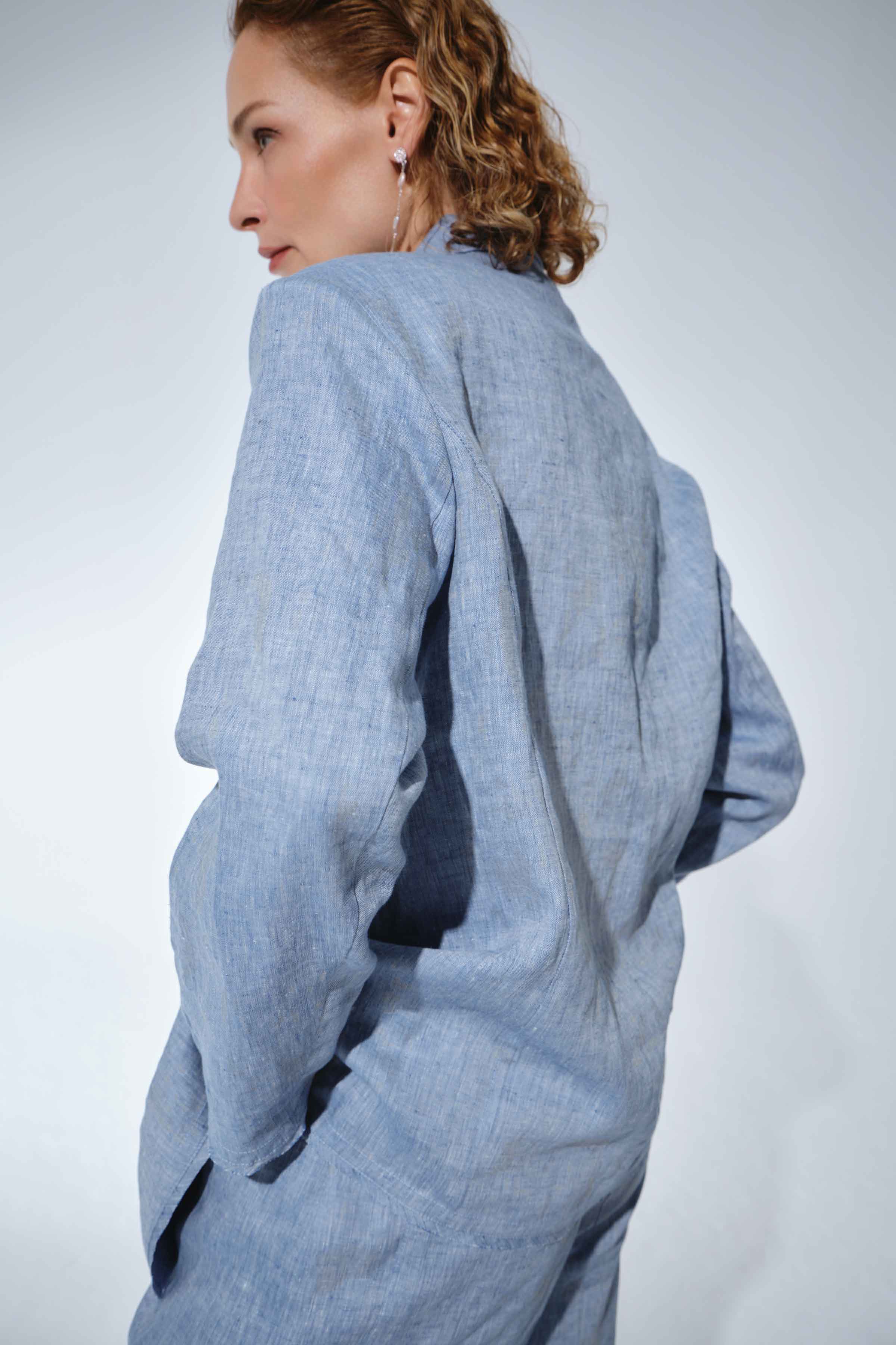 Жакет Прямой гранж, лён меланж 39 Светло- джинсовый (denim bleu clair)  от Lesel (Лесель)! Заказывайте по ✆ 8 (800) 777 02 37