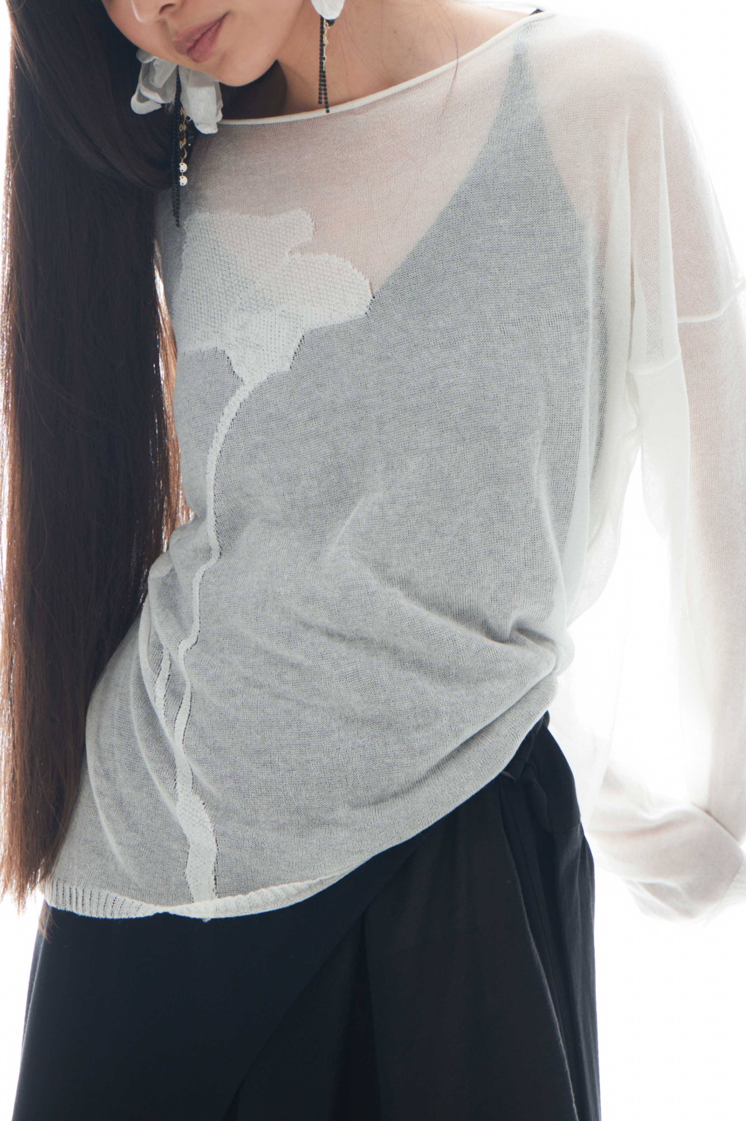 Джемпер Цветок с бутоном  от Lesel (Лесель)! Заказывайте по ✆ 8 (800) 777 02 37