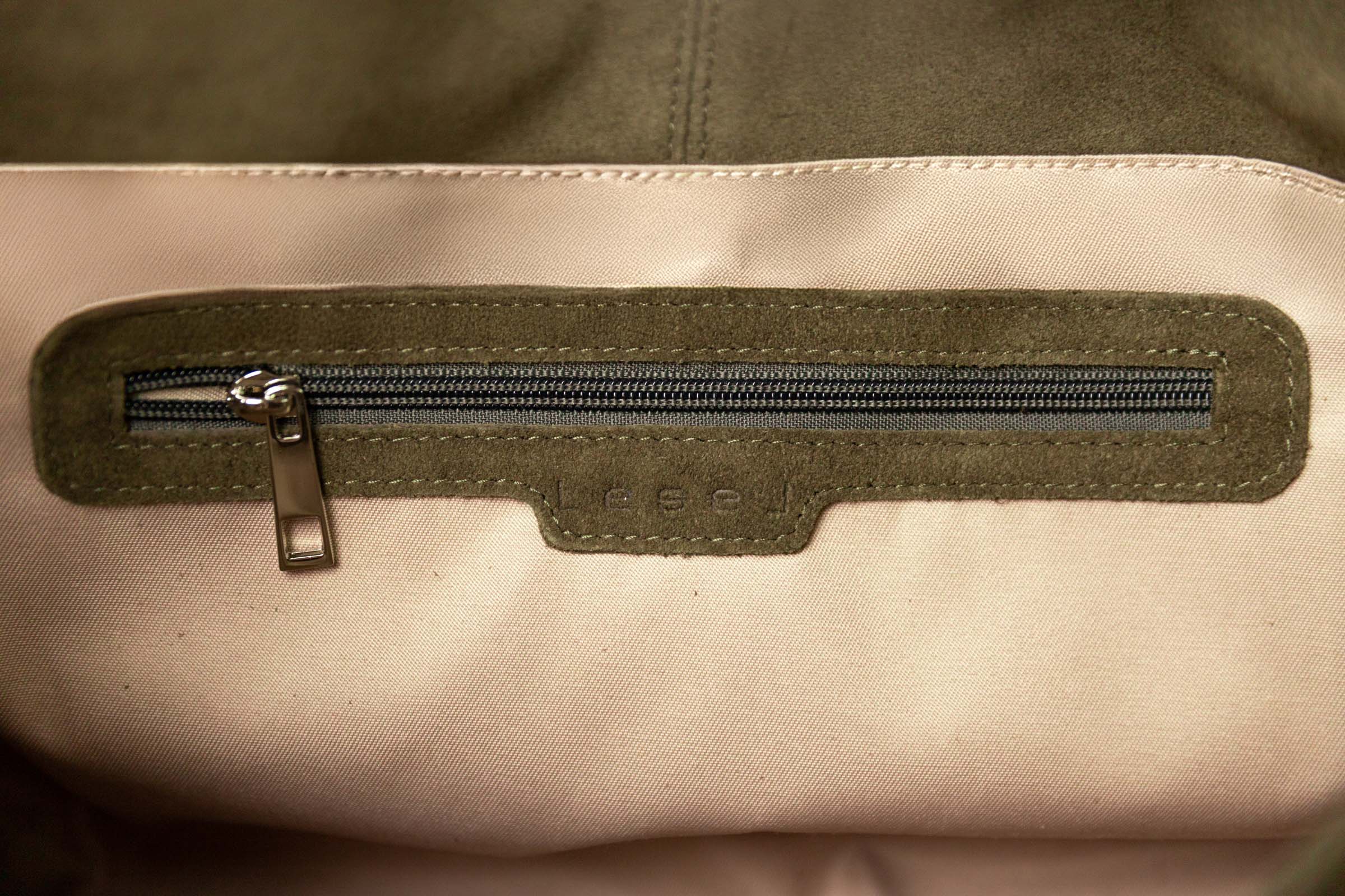 Сумка Doroty велюр 60 Лесная чаща (foret dense) от Lesel (Лесель)! Заказывайте по ✆ 8 (800) 777 02 37