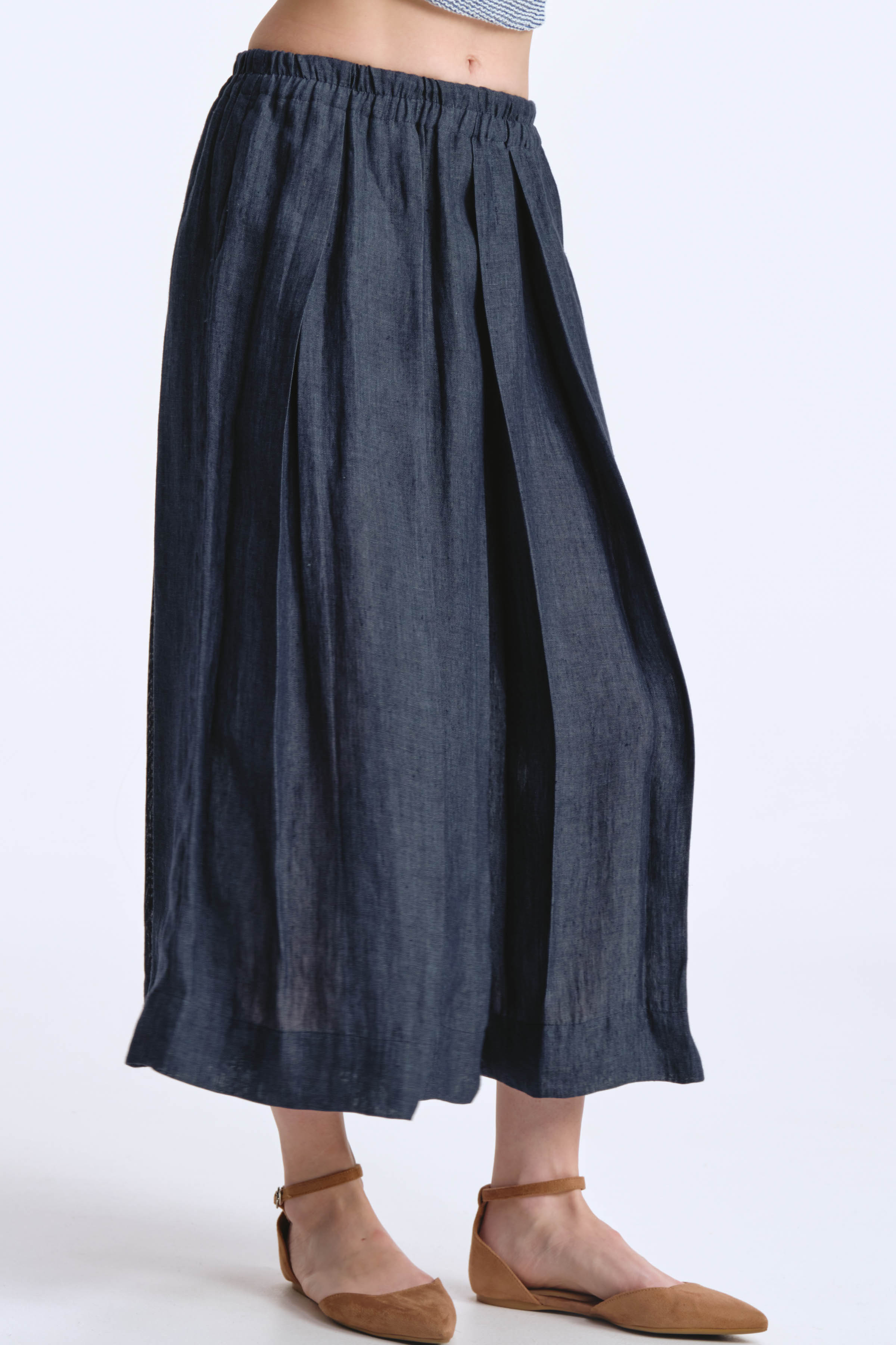 Юбка-брюки с широкими защипами