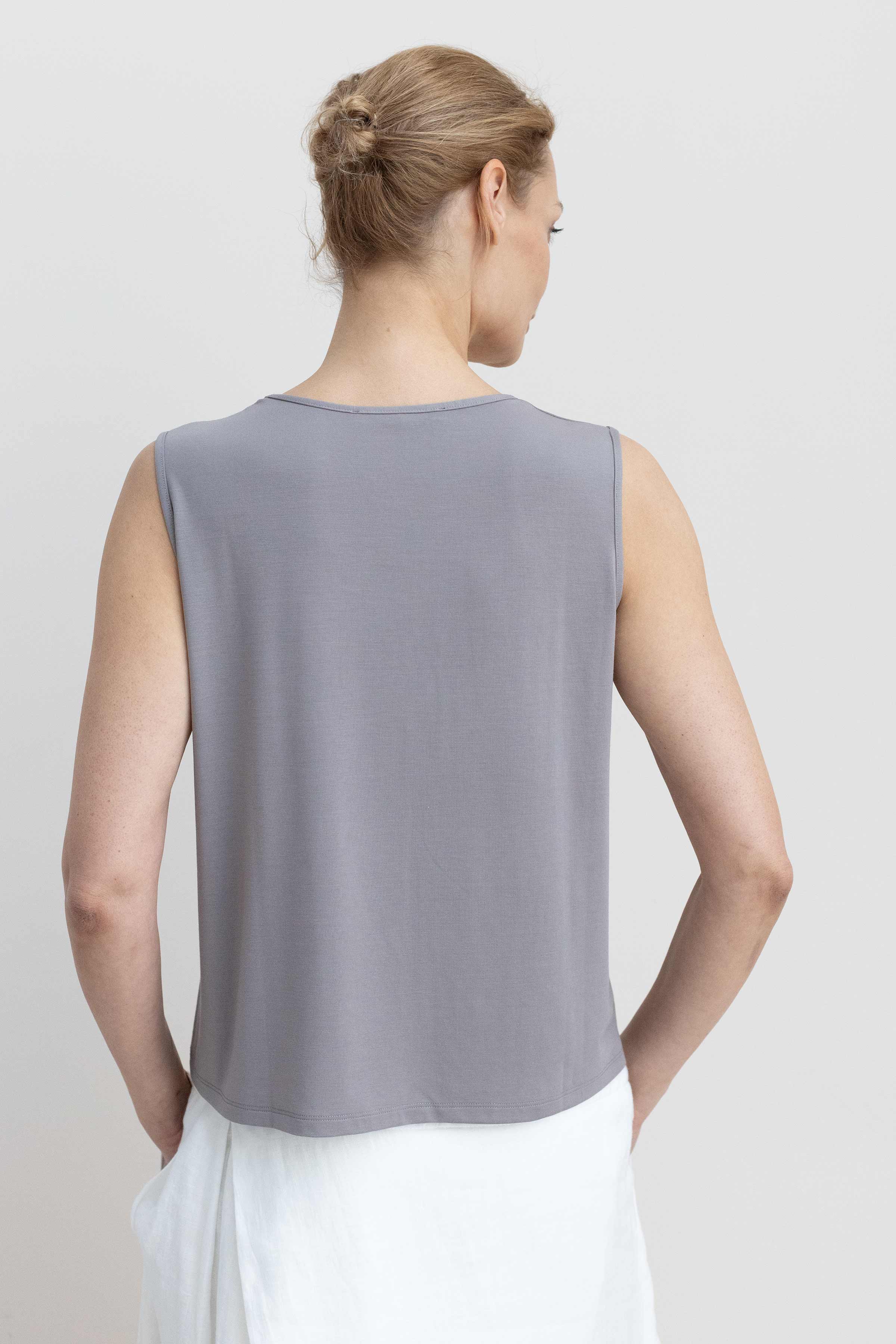 Блуза база, без рукавов, тонкий трикотаж  от Lesel (Лесель)! Заказывайте по ✆ 8 (800) 777 02 37