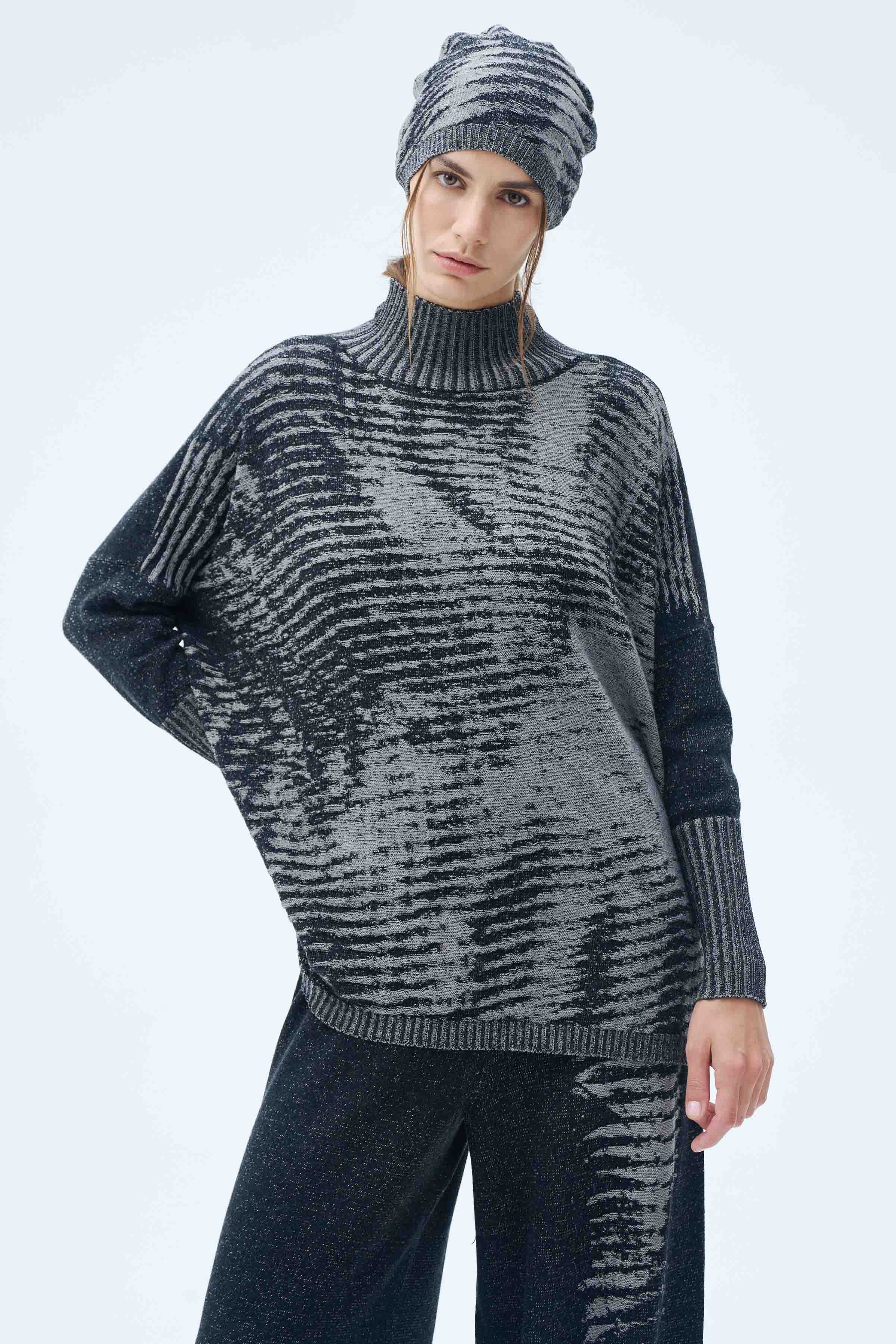 Джемпер Муары  от Lesel (Лесель)! Заказывайте по ✆ 8 (800) 777 02 37